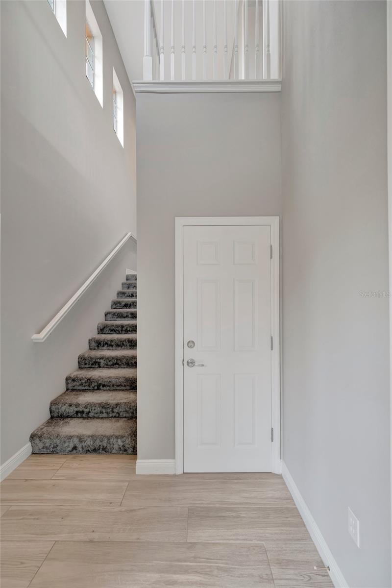 Image 4 of 77 For 23233 Banbury Way 302