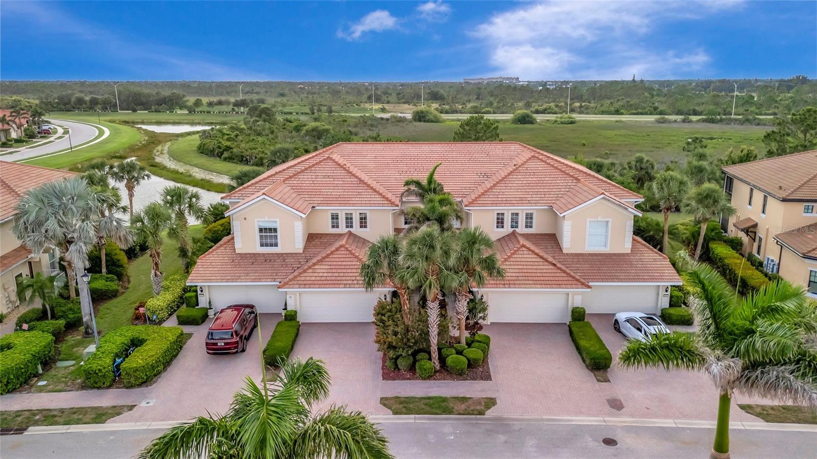 Image 60 of 77 For 23233 Banbury Way 302