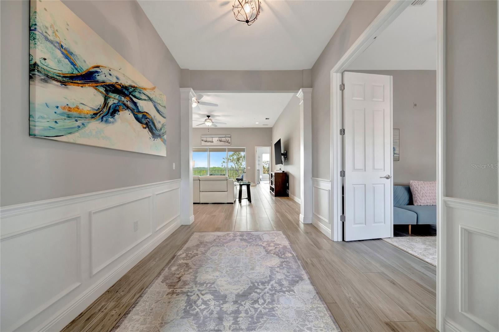 Image 7 of 77 For 23233 Banbury Way 302