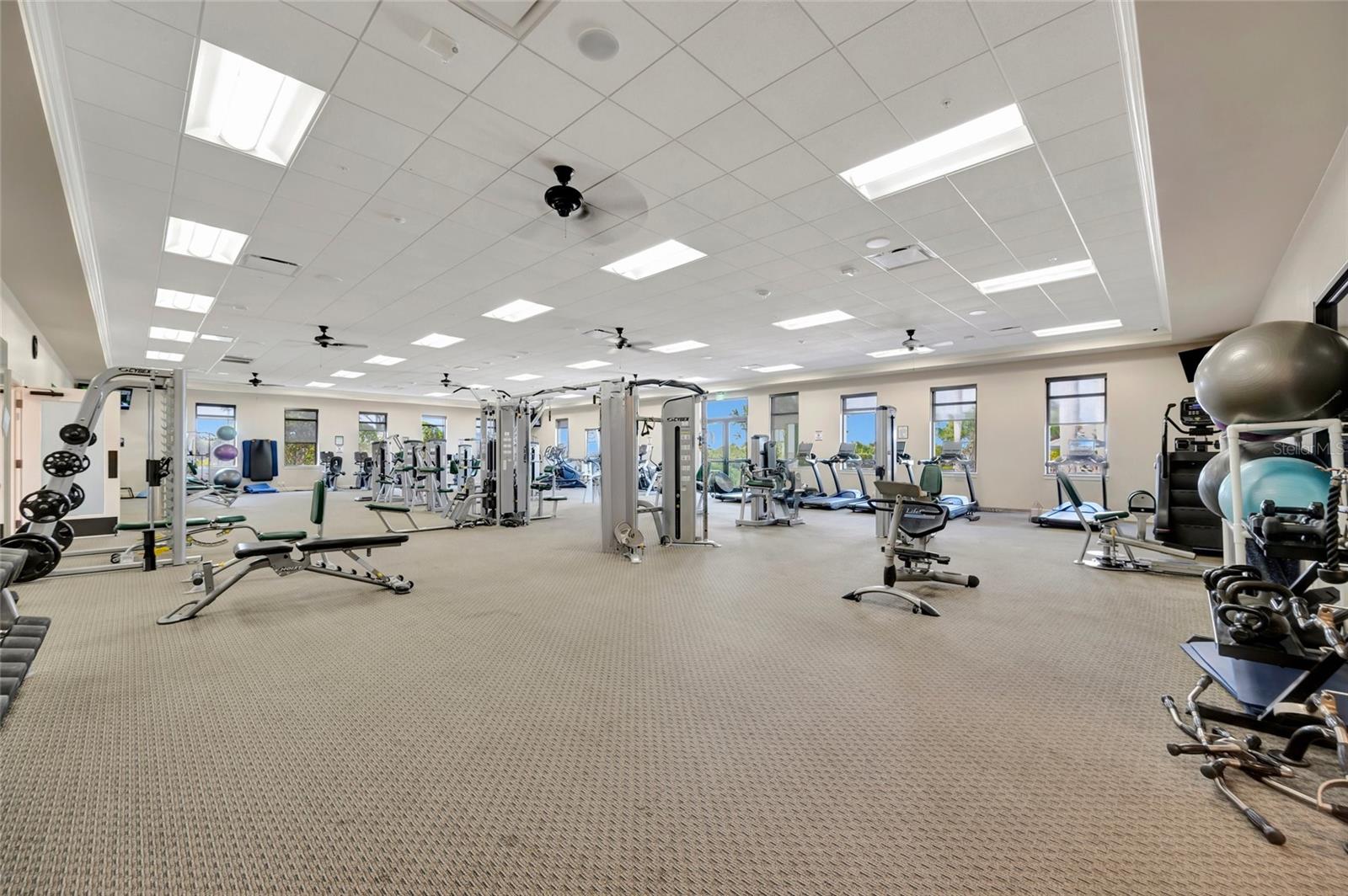 Image 72 of 77 For 23233 Banbury Way 302
