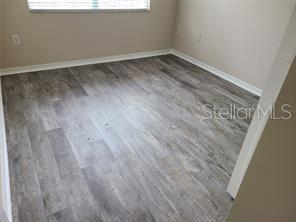 Image 11 of 25 For 5711 Bentgrass Drive 19-204
