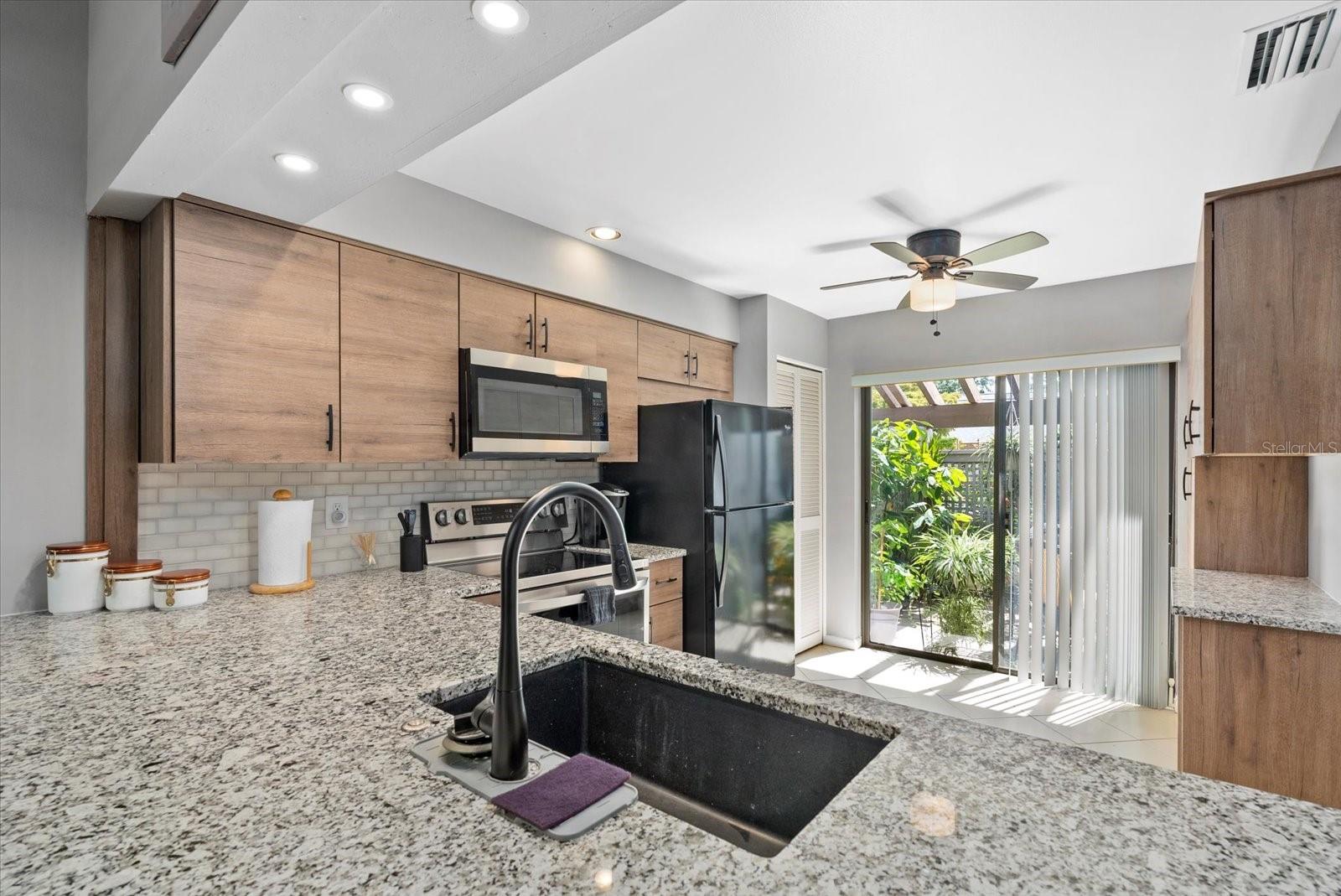 Image 11 of 47 For 4505 Kingsmere  2