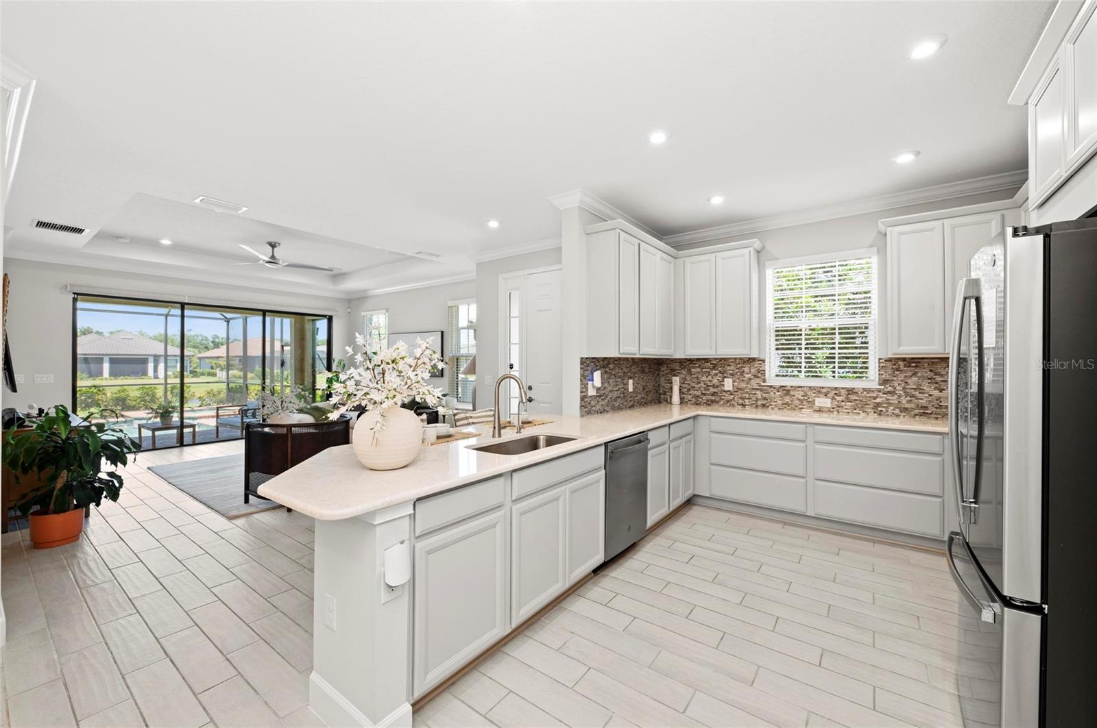 Image 32 of 81 For 15707 Sacile Lane