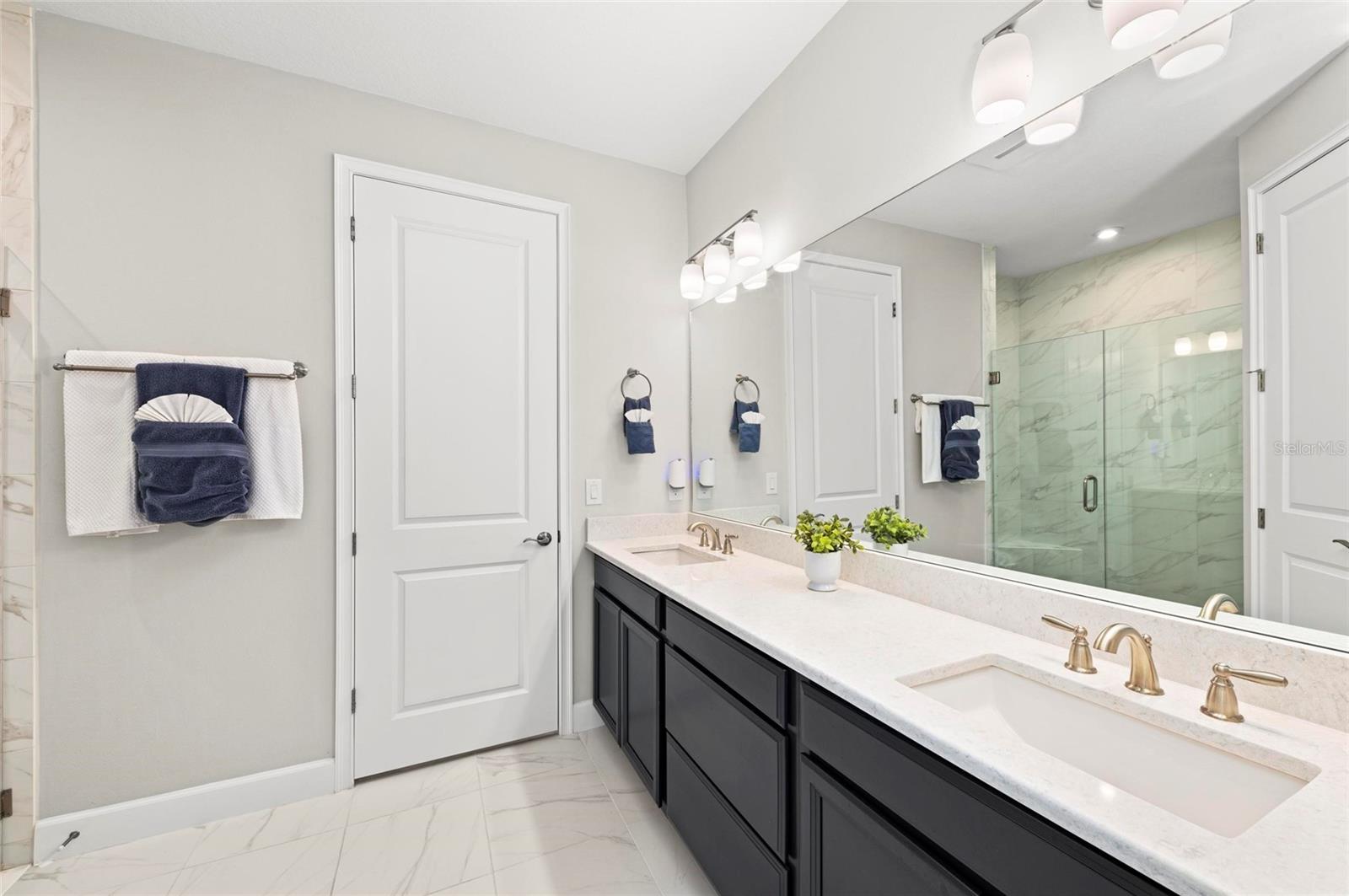 Image 38 of 81 For 15707 Sacile Lane