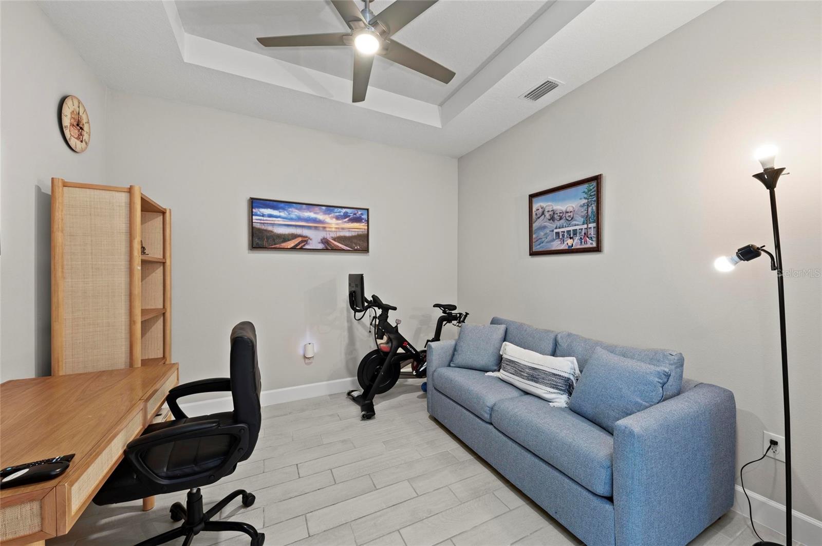 Image 49 of 81 For 15707 Sacile Lane