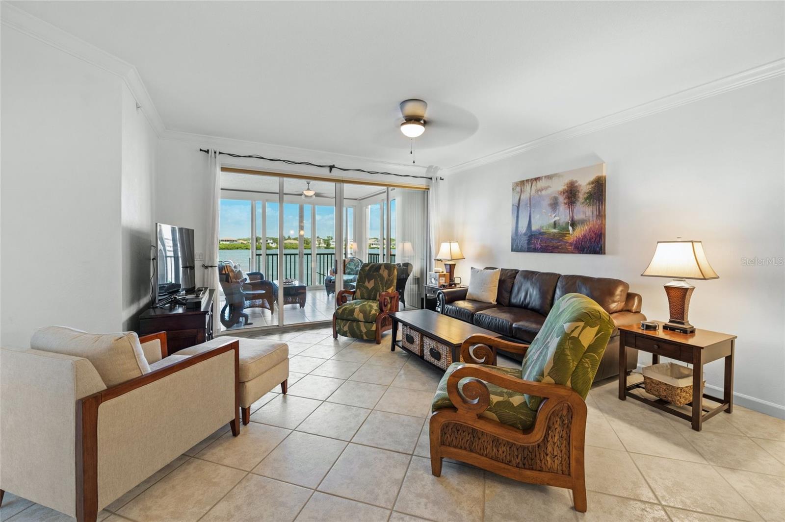 Image 6 of 40 For 1280 Dolphin Bay Way 204