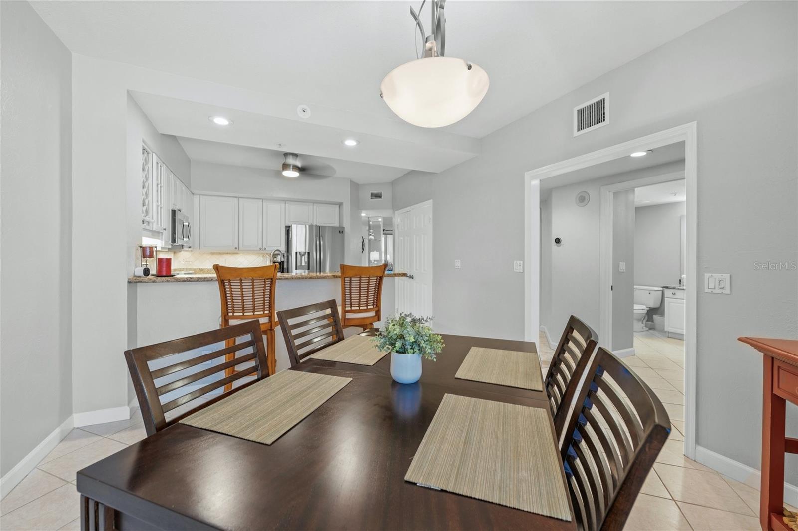 Image 9 of 40 For 1280 Dolphin Bay Way 204