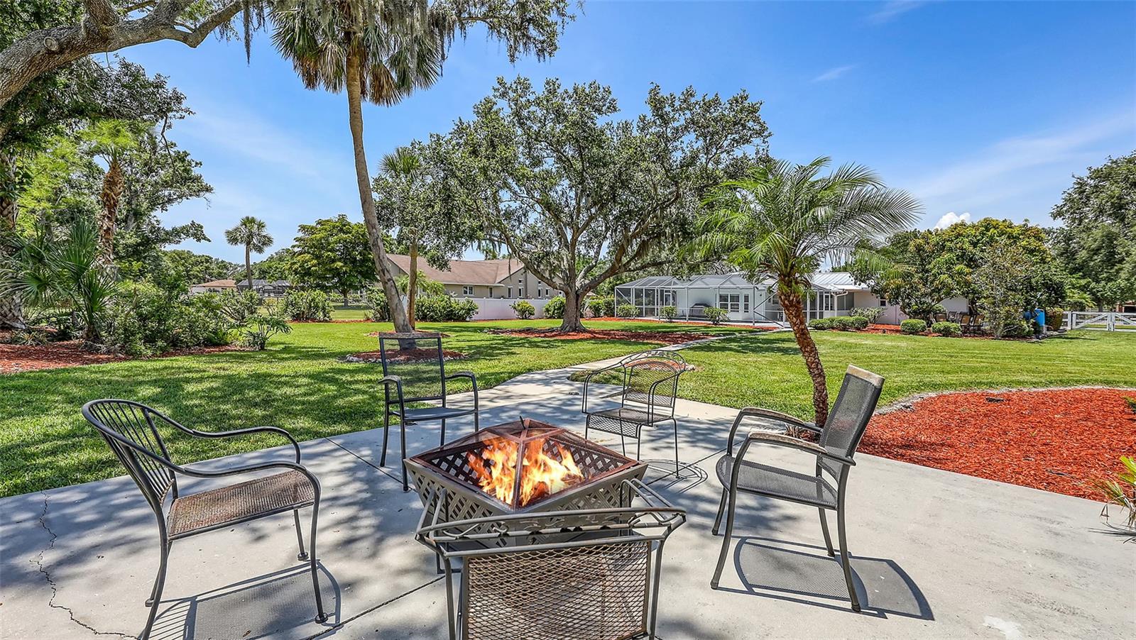 Image 10 of 53 For 3764 Oak Grove Drive