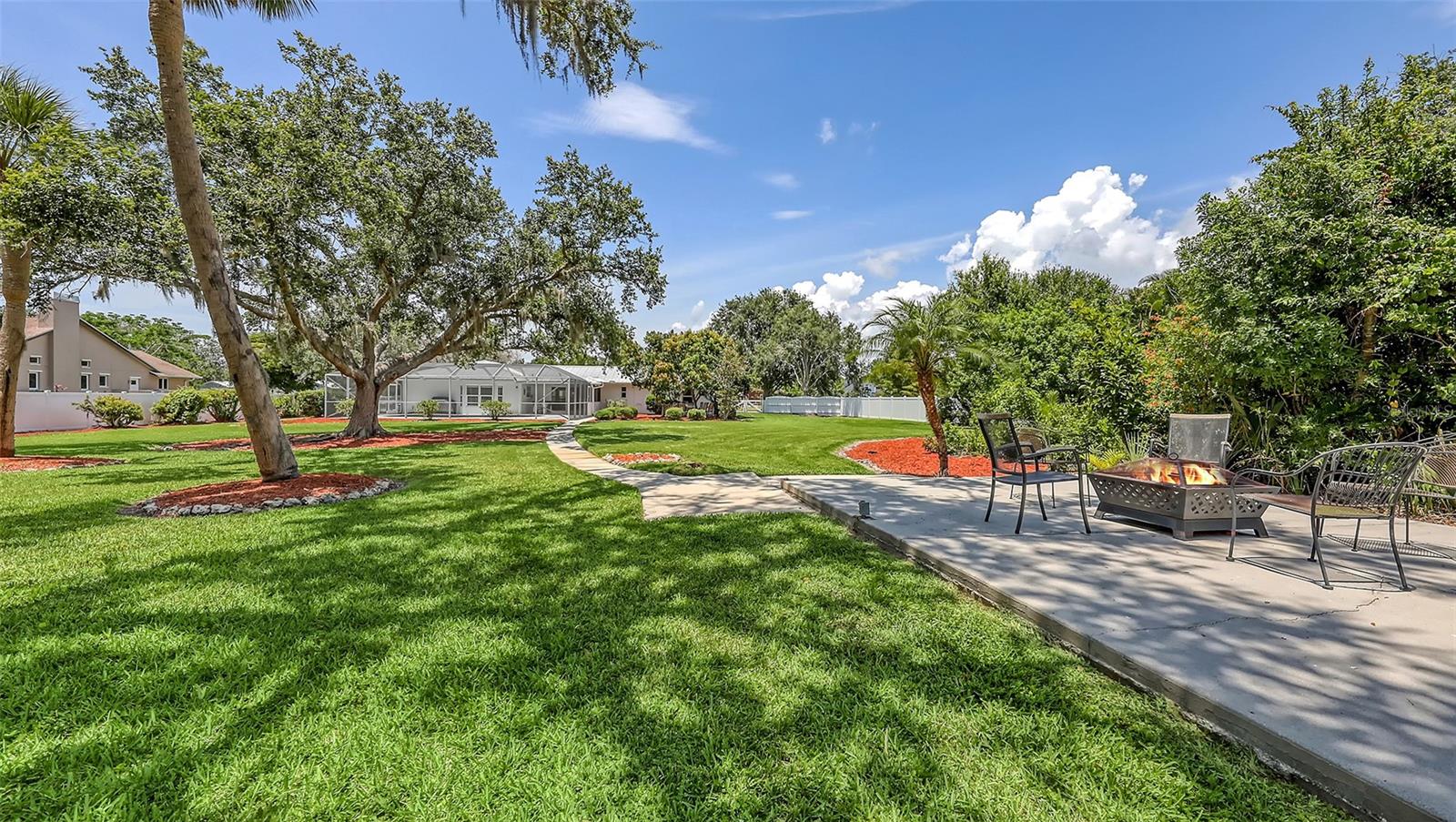 Image 11 of 53 For 3764 Oak Grove Drive