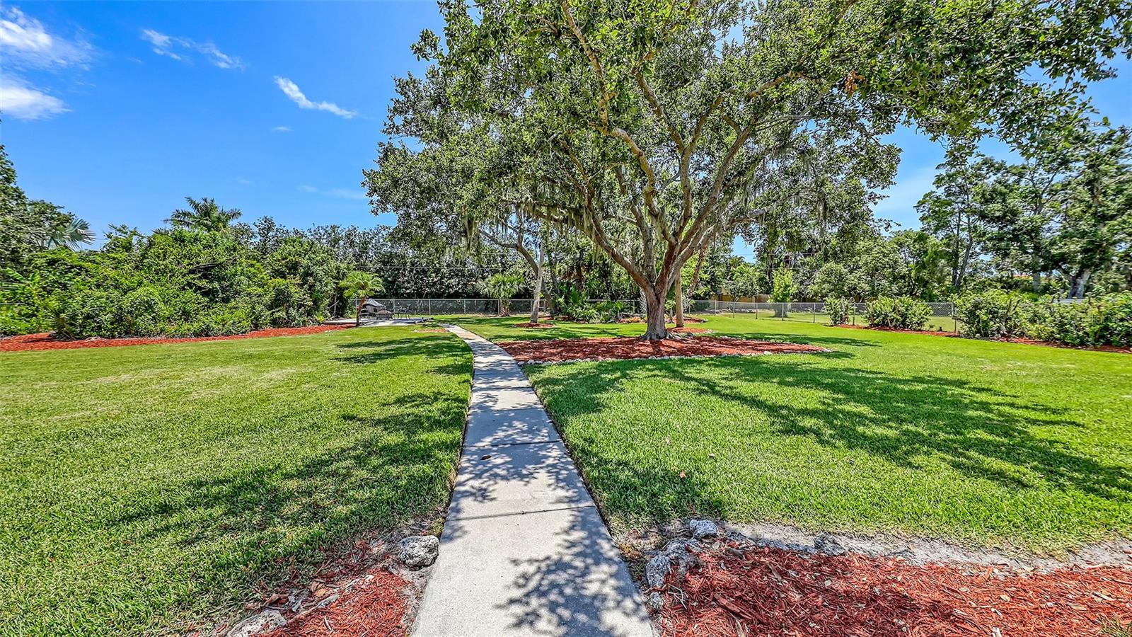 Image 15 of 53 For 3764 Oak Grove Drive