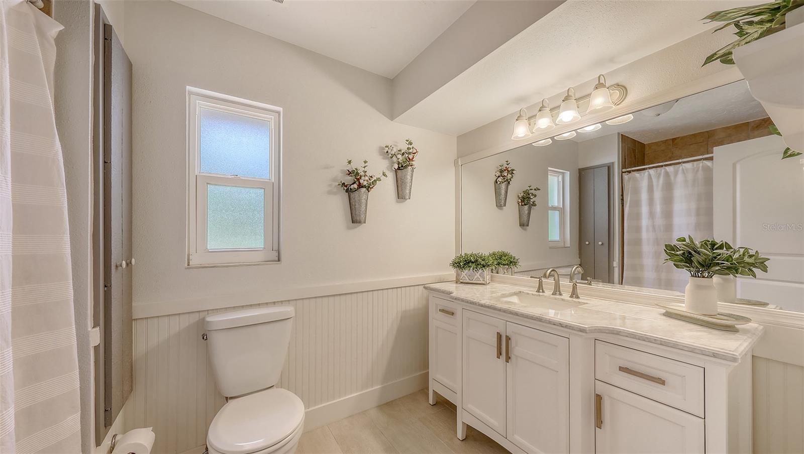 Image 43 of 53 For 3764 Oak Grove Drive
