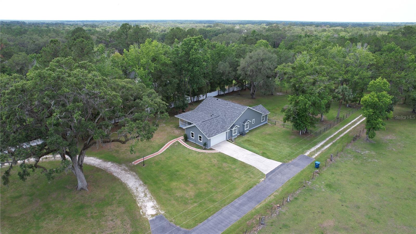 Listing photo id 2 for 3287 Rackley Road