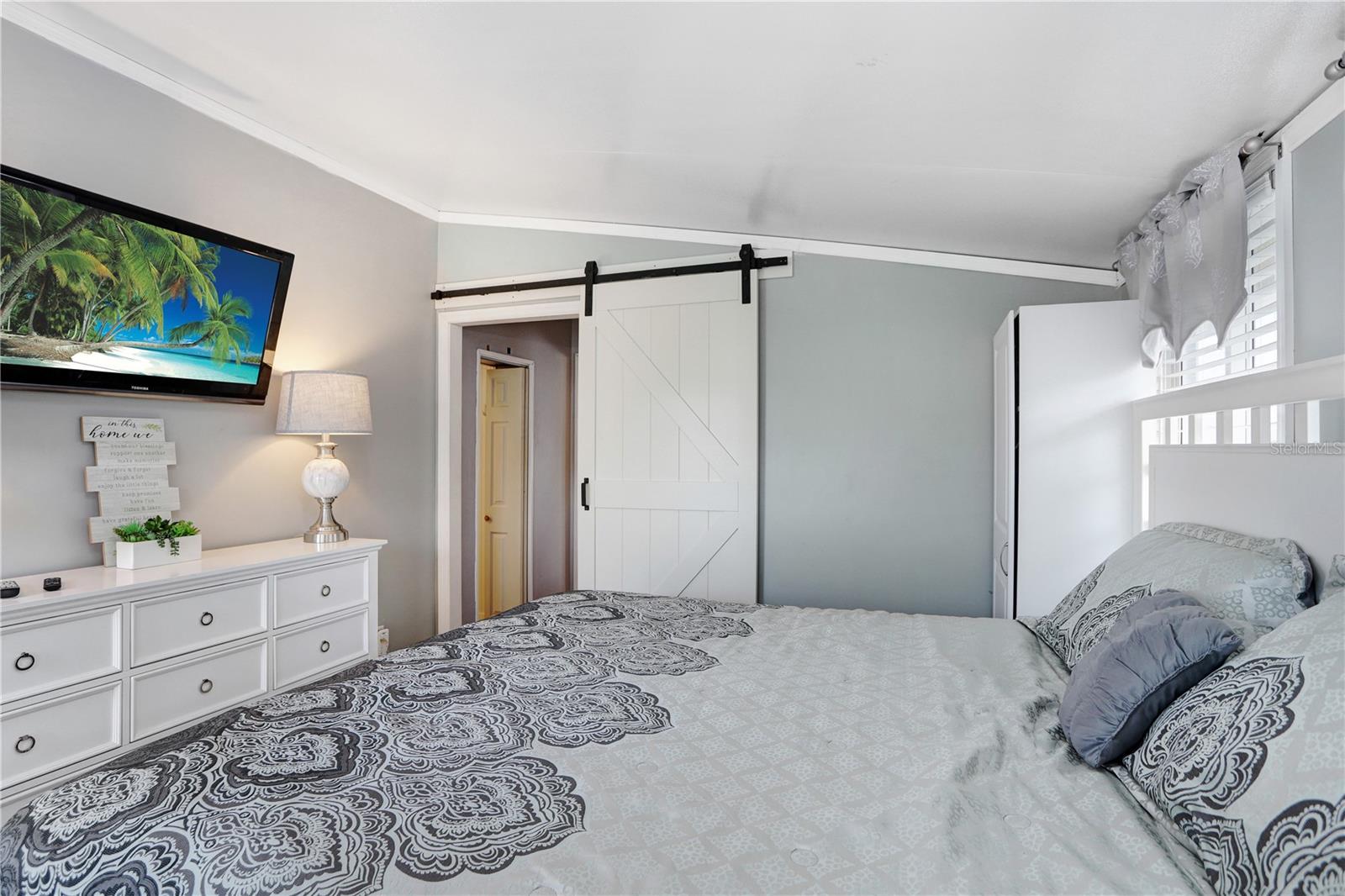 Image 10 of 29 For 3333 26th Avenue E 1104