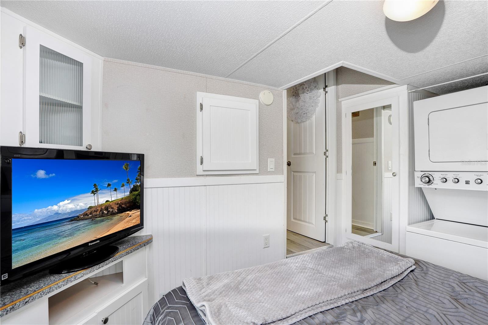 Image 17 of 29 For 3333 26th Avenue E 1104