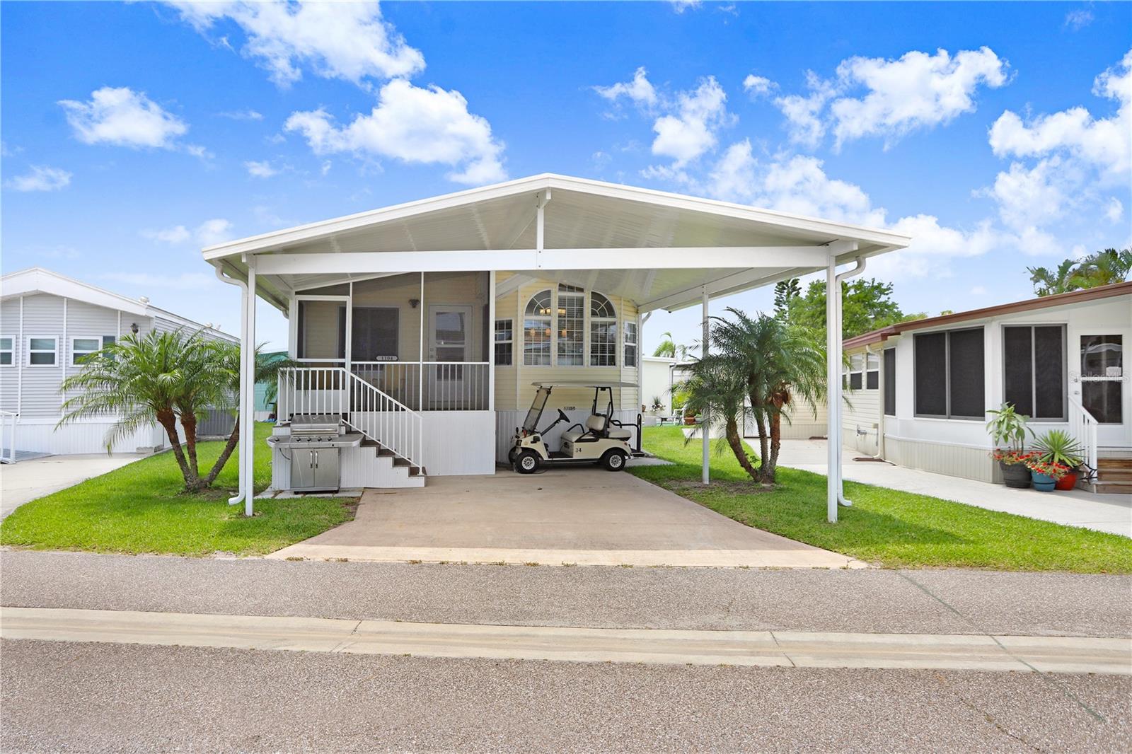 Image 2 of 29 For 3333 26th Avenue E 1104