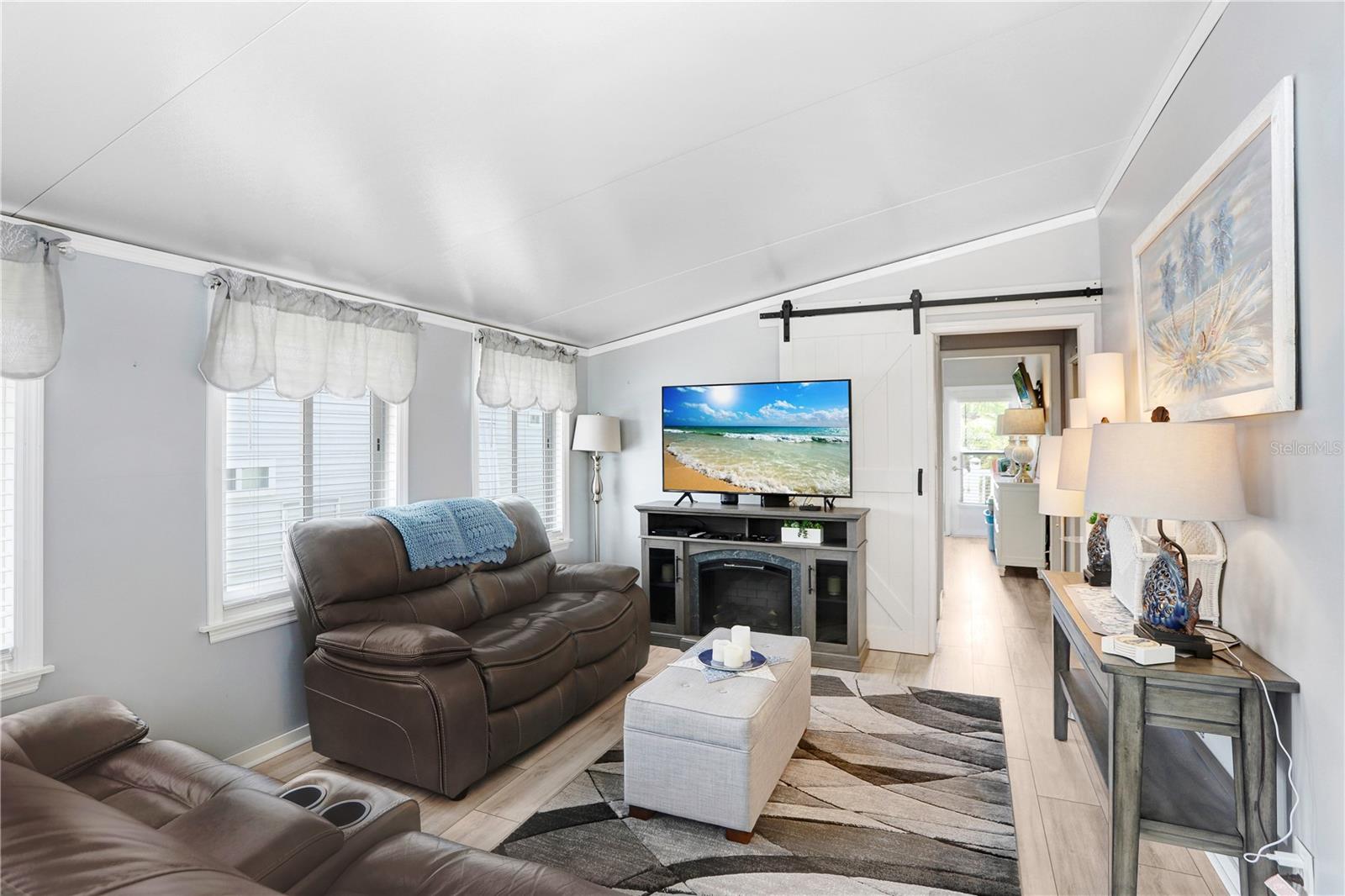 Image 6 of 29 For 3333 26th Avenue E 1104