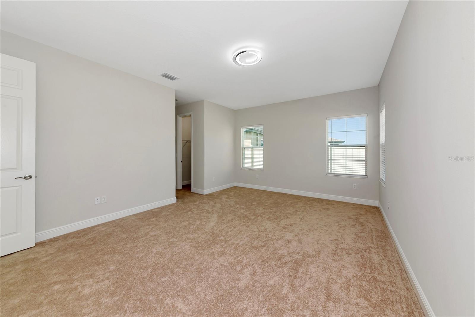 Image 14 of 45 For 12613 Oak Hill Way