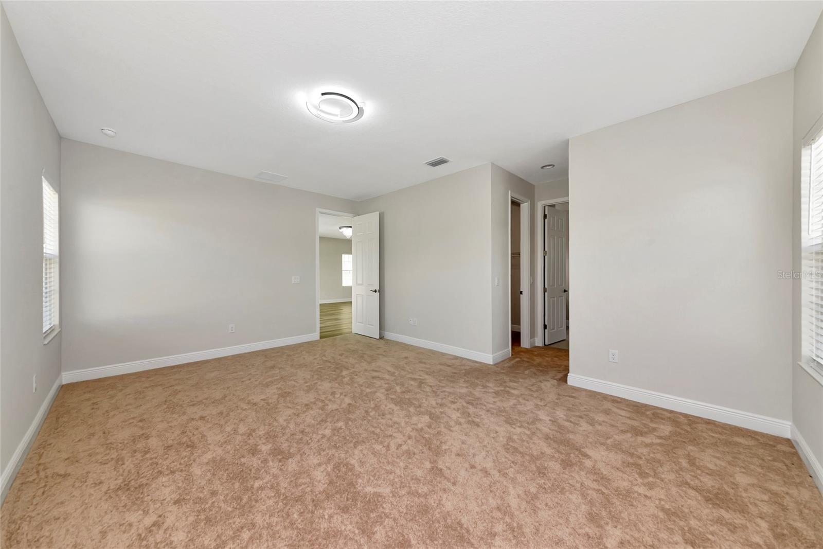 Image 15 of 45 For 12613 Oak Hill Way