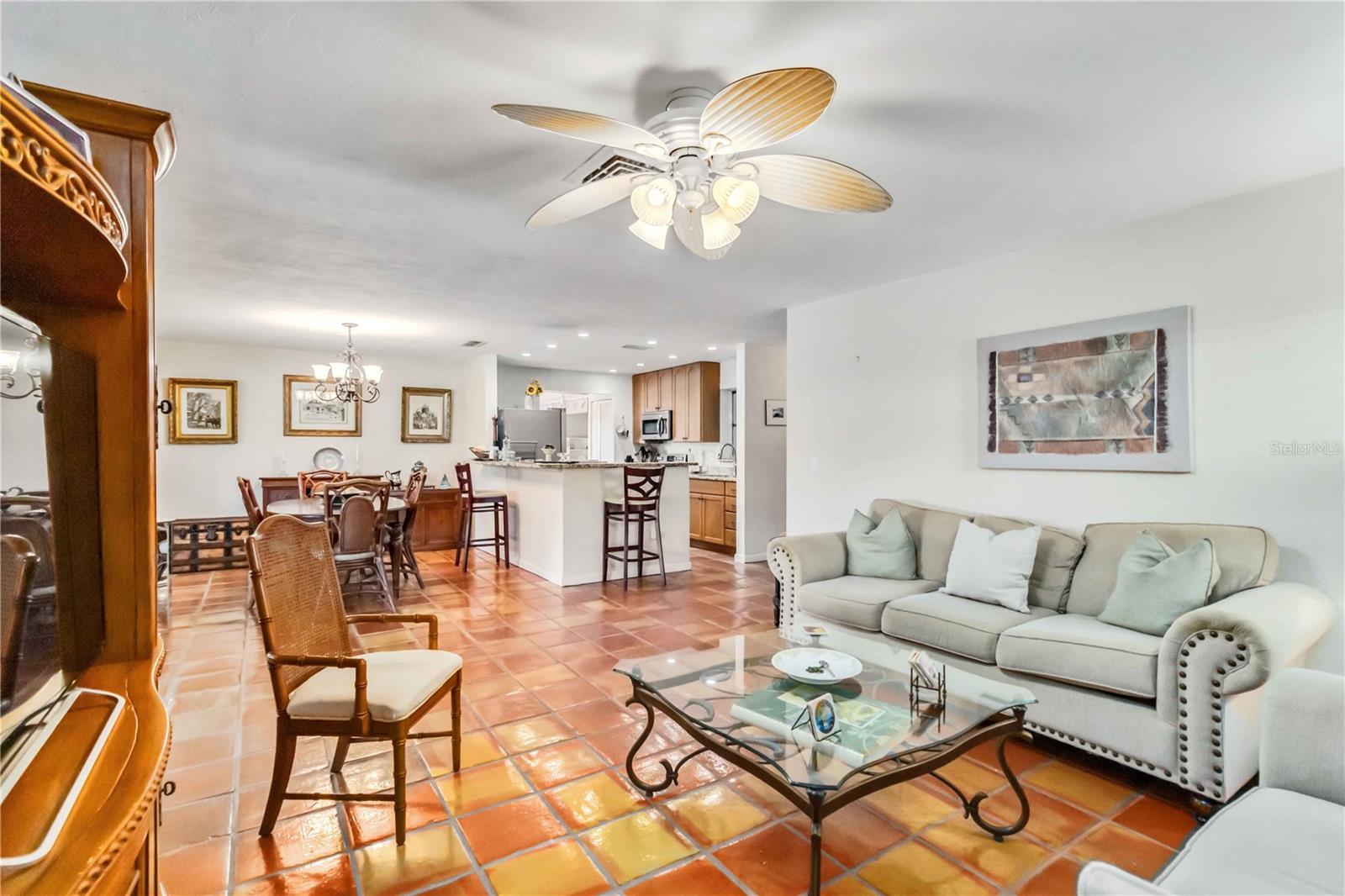 Image 8 of 49 For 3649 Somerville Drive 1507