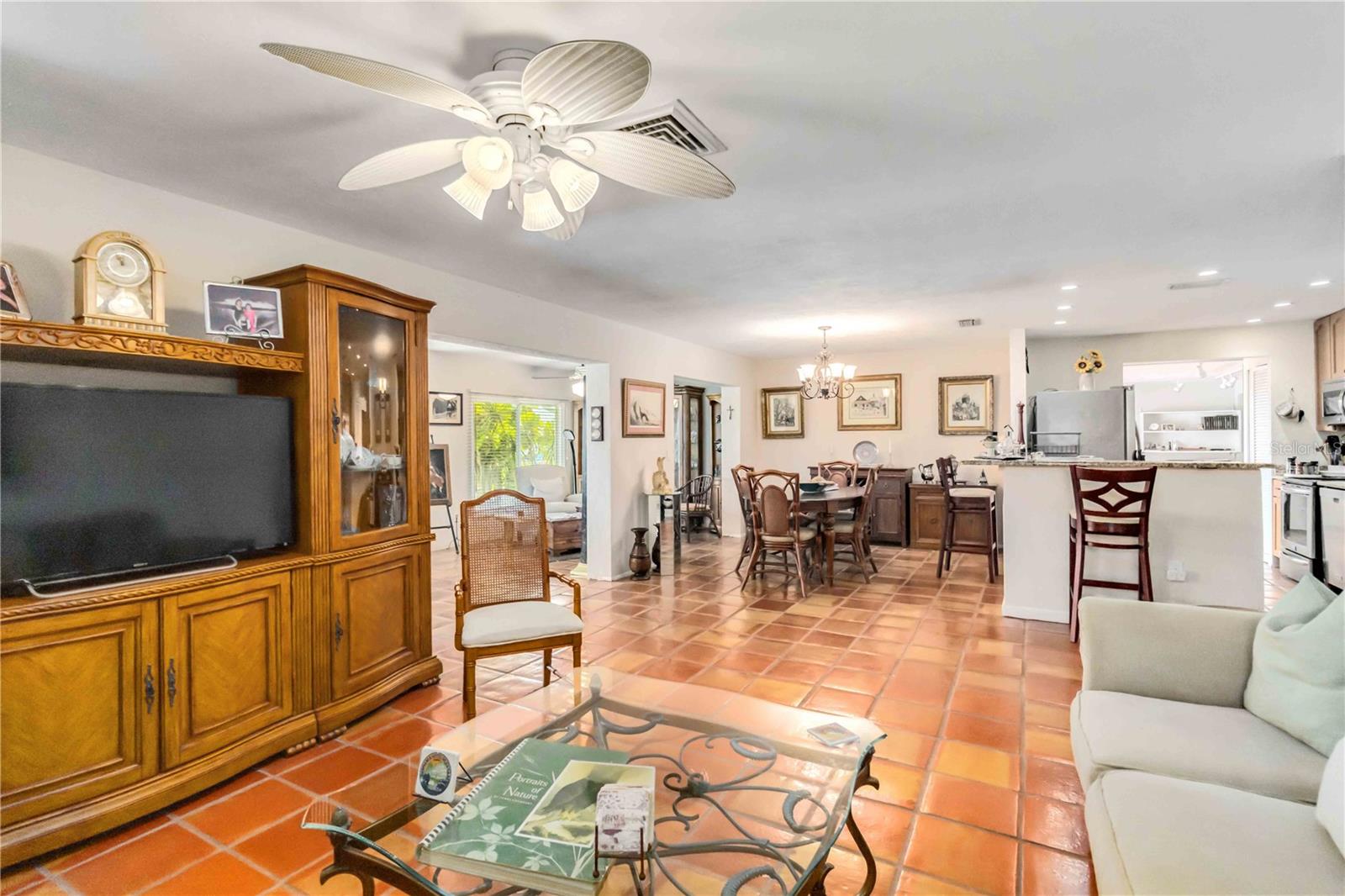 Image 9 of 49 For 3649 Somerville Drive 1507
