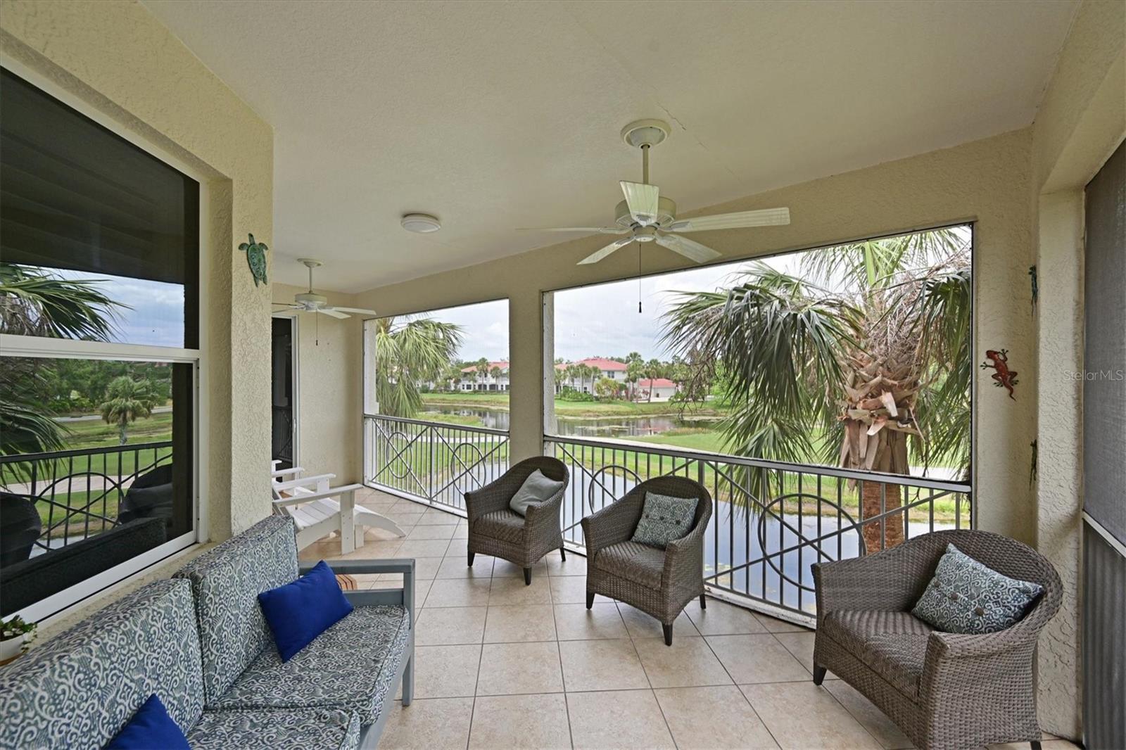 Image 23 of 37 For 9453 Discovery Terrace 202d