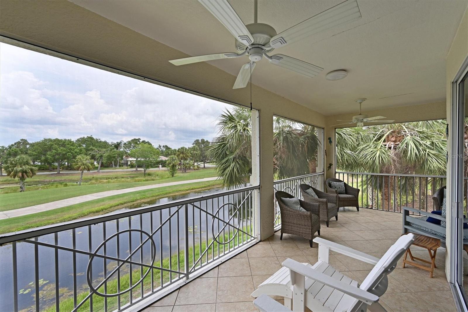 Image 3 of 37 For 9453 Discovery Terrace 202d