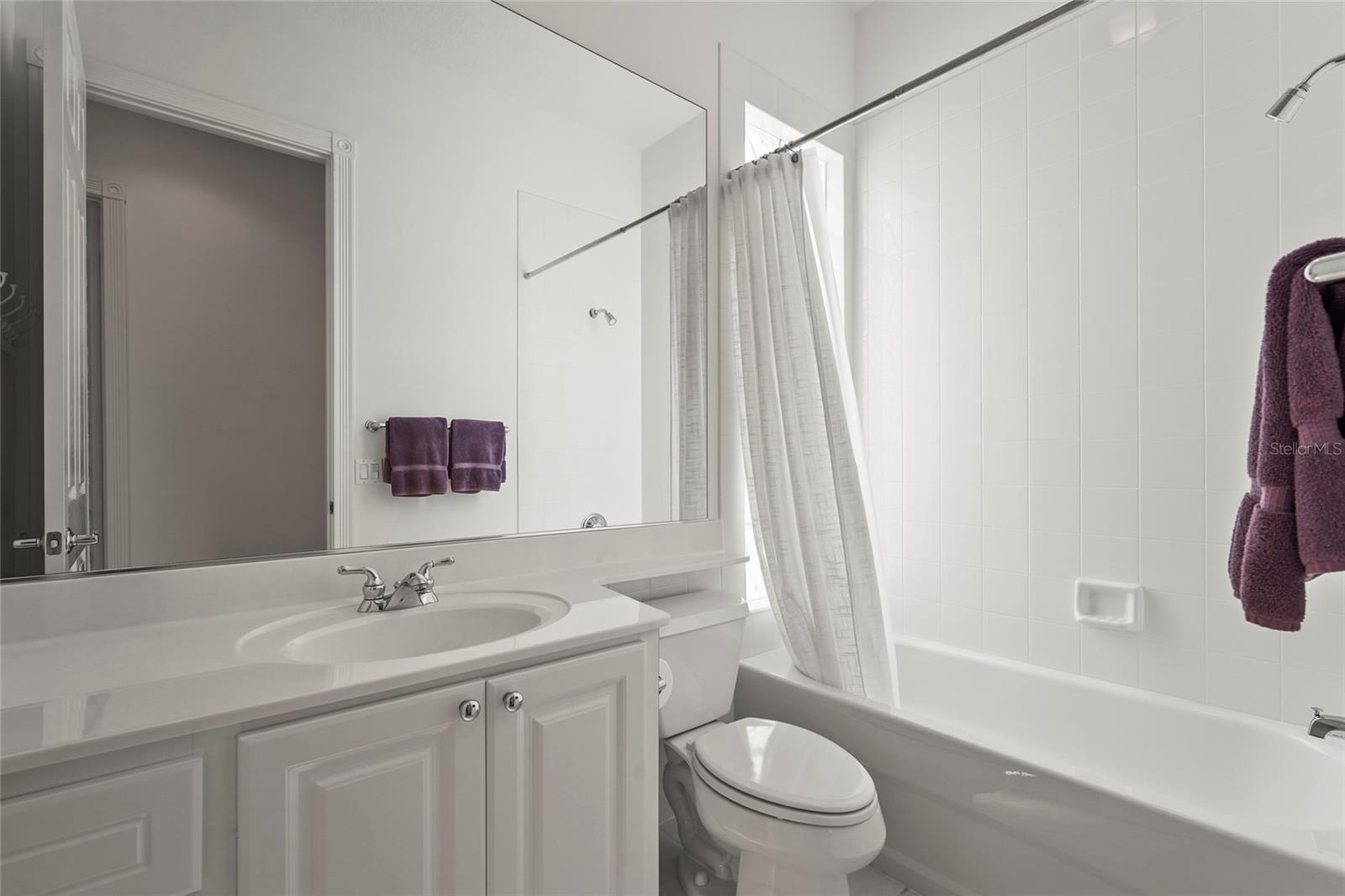 Image 41 of 100 For 7716 Uliva Way