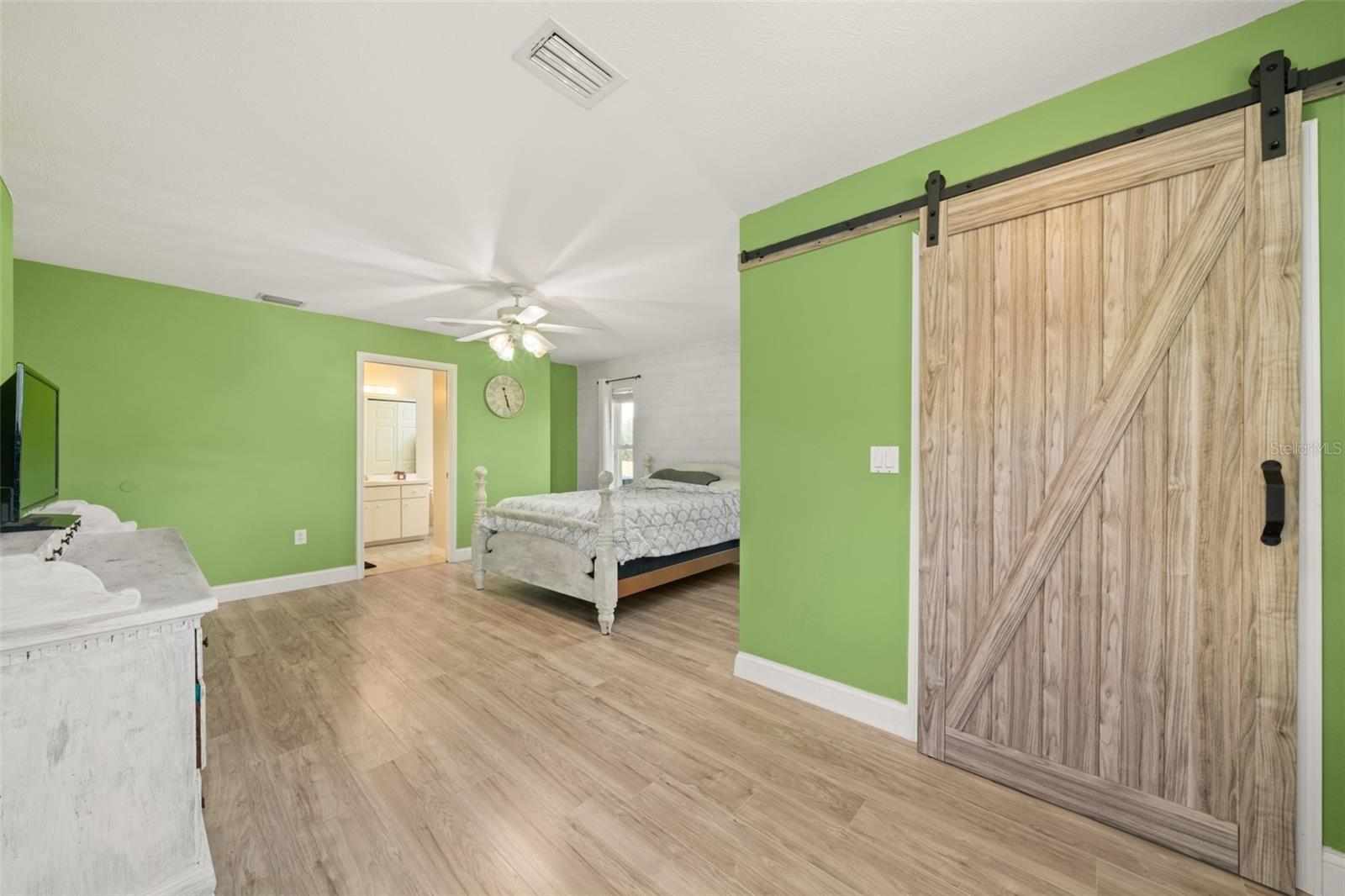 Image 20 of 70 For 9534 Wispywoods Drive