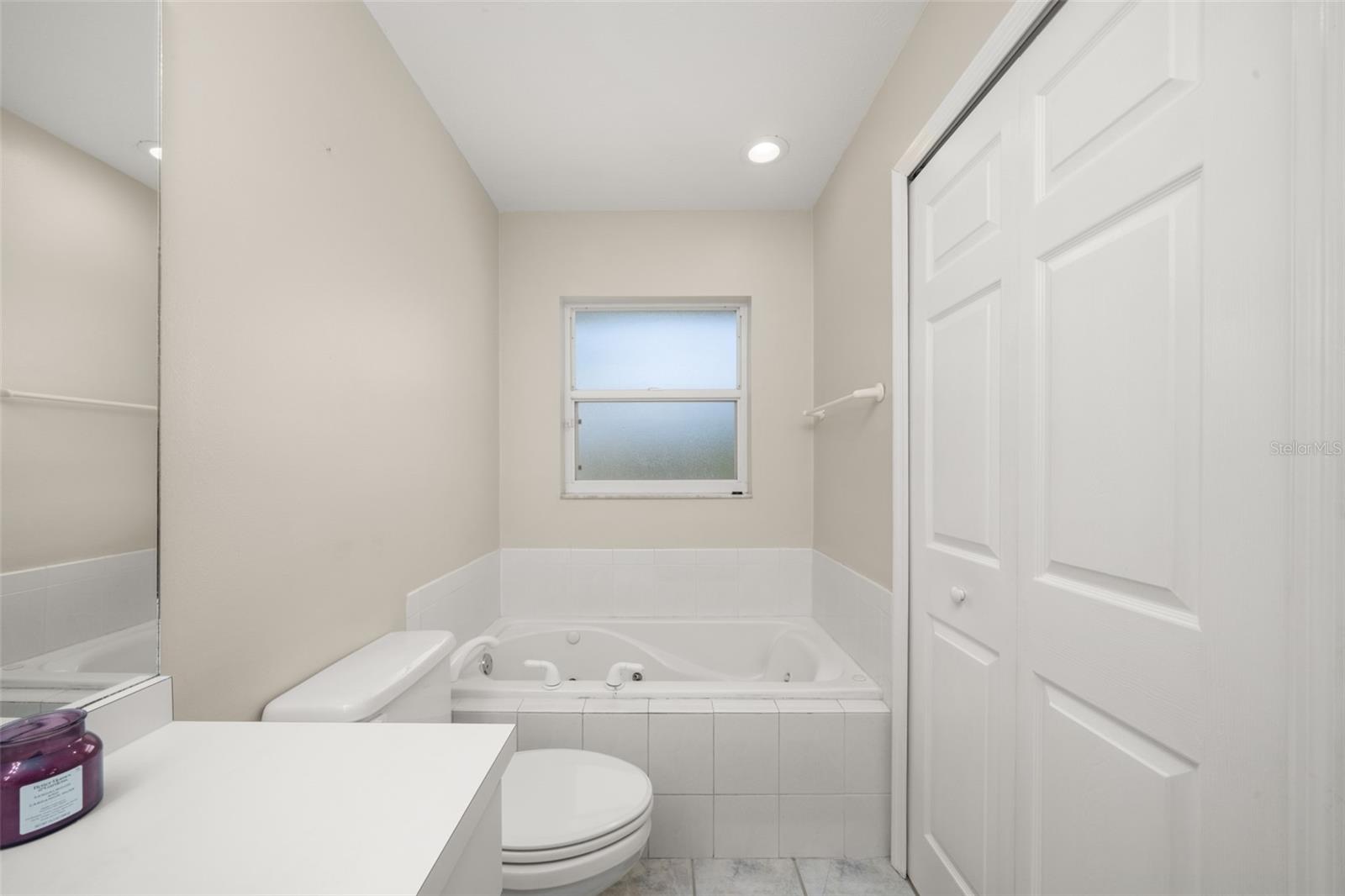 Image 22 of 70 For 9534 Wispywoods Drive