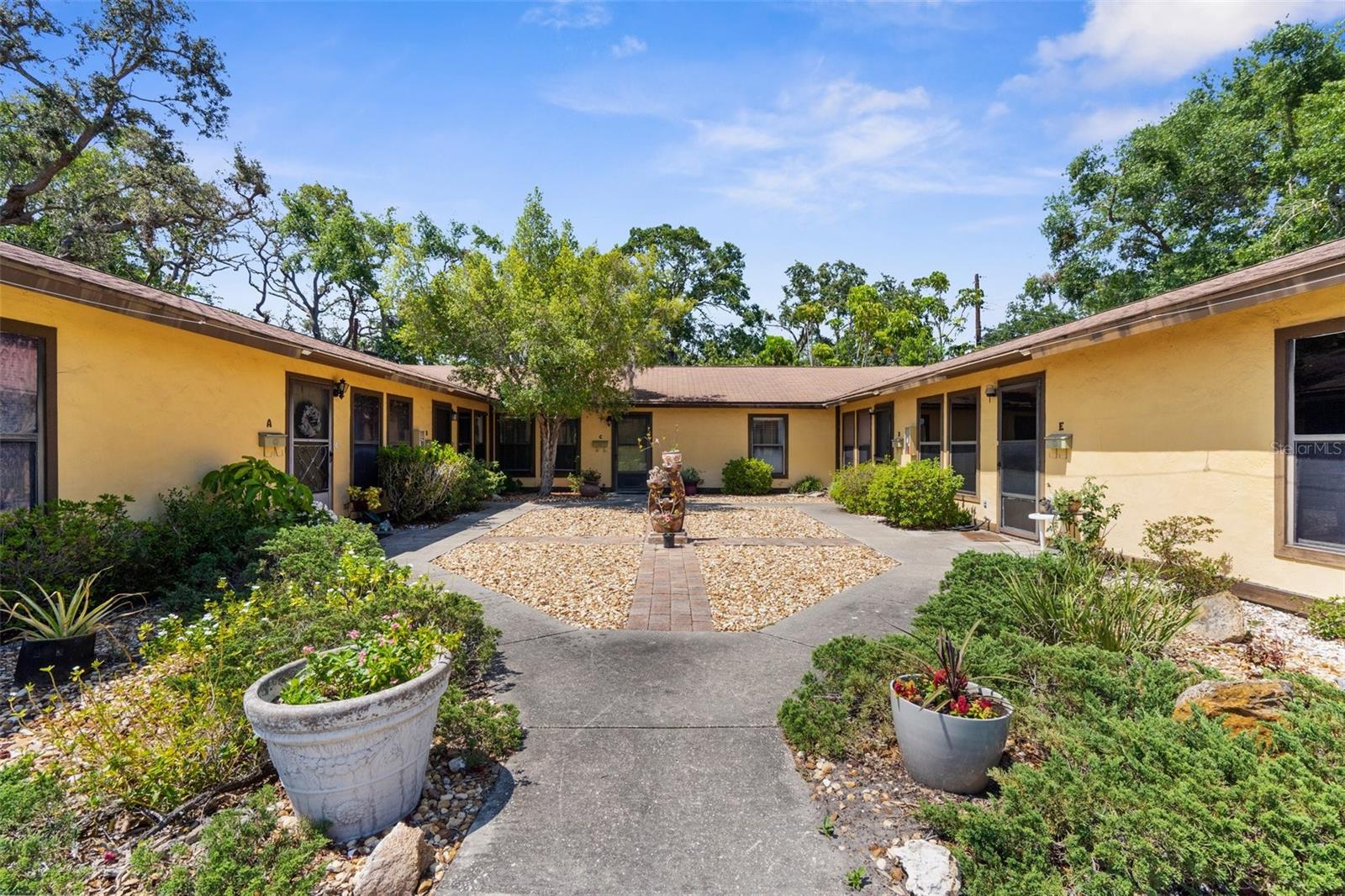 Details for 2006 7th Avenue W B, BRADENTON, FL 34205