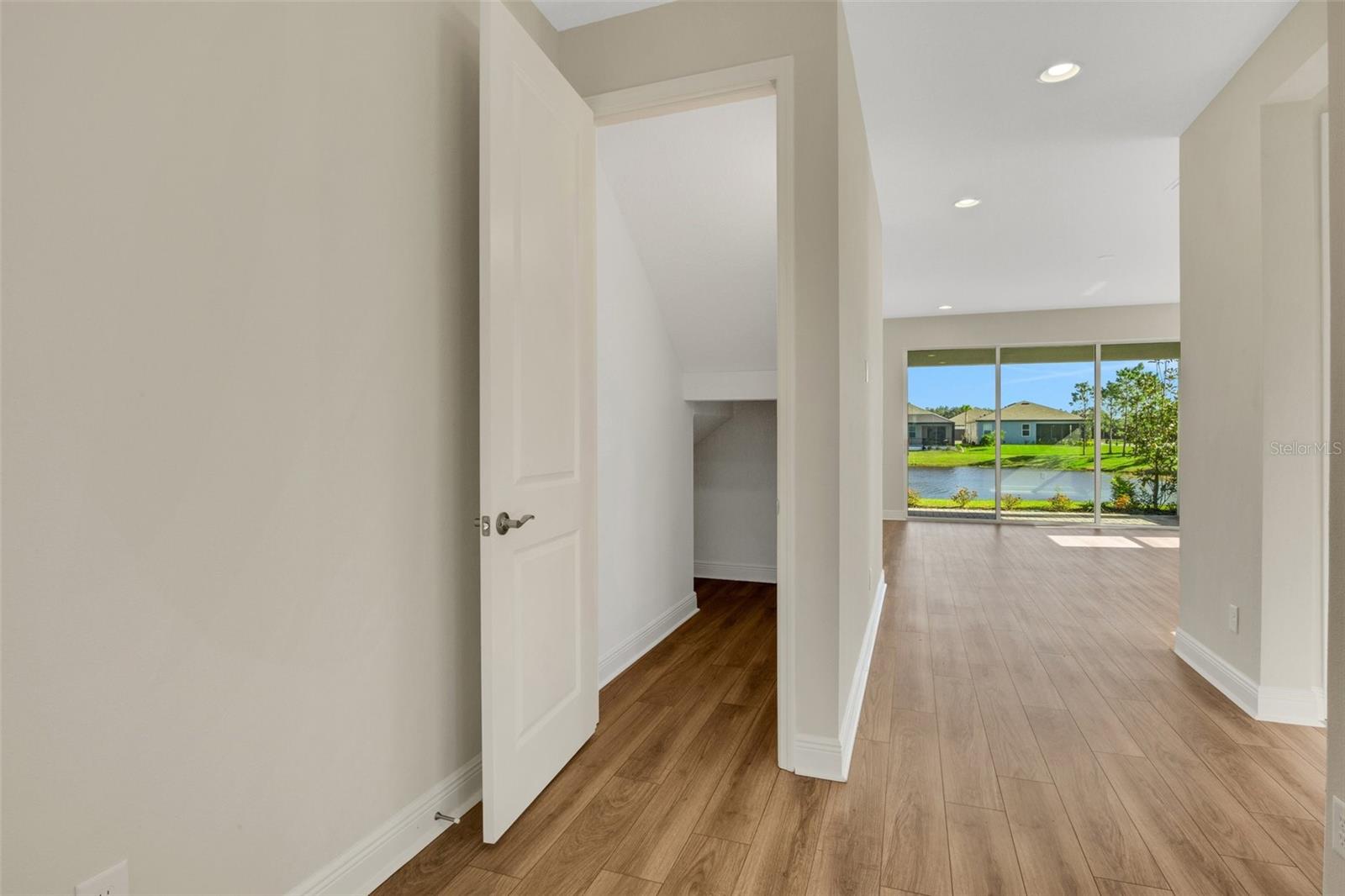 Image 12 of 42 For 7533 Nighthawk Drive