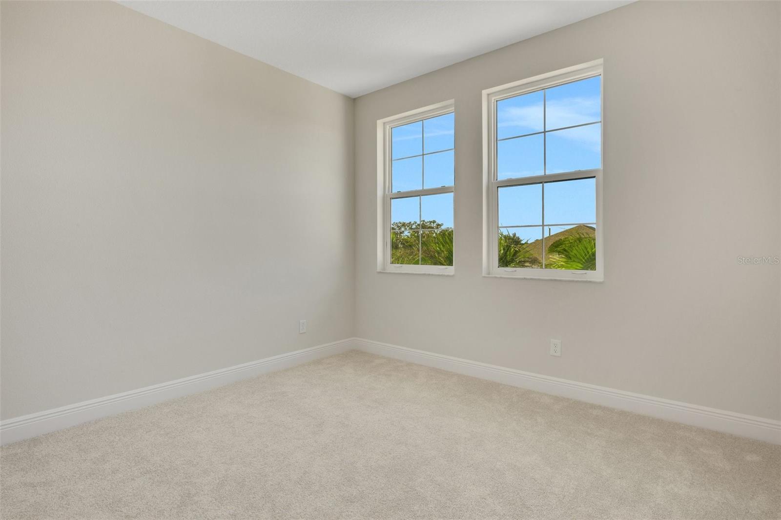 Image 23 of 42 For 7533 Nighthawk Drive
