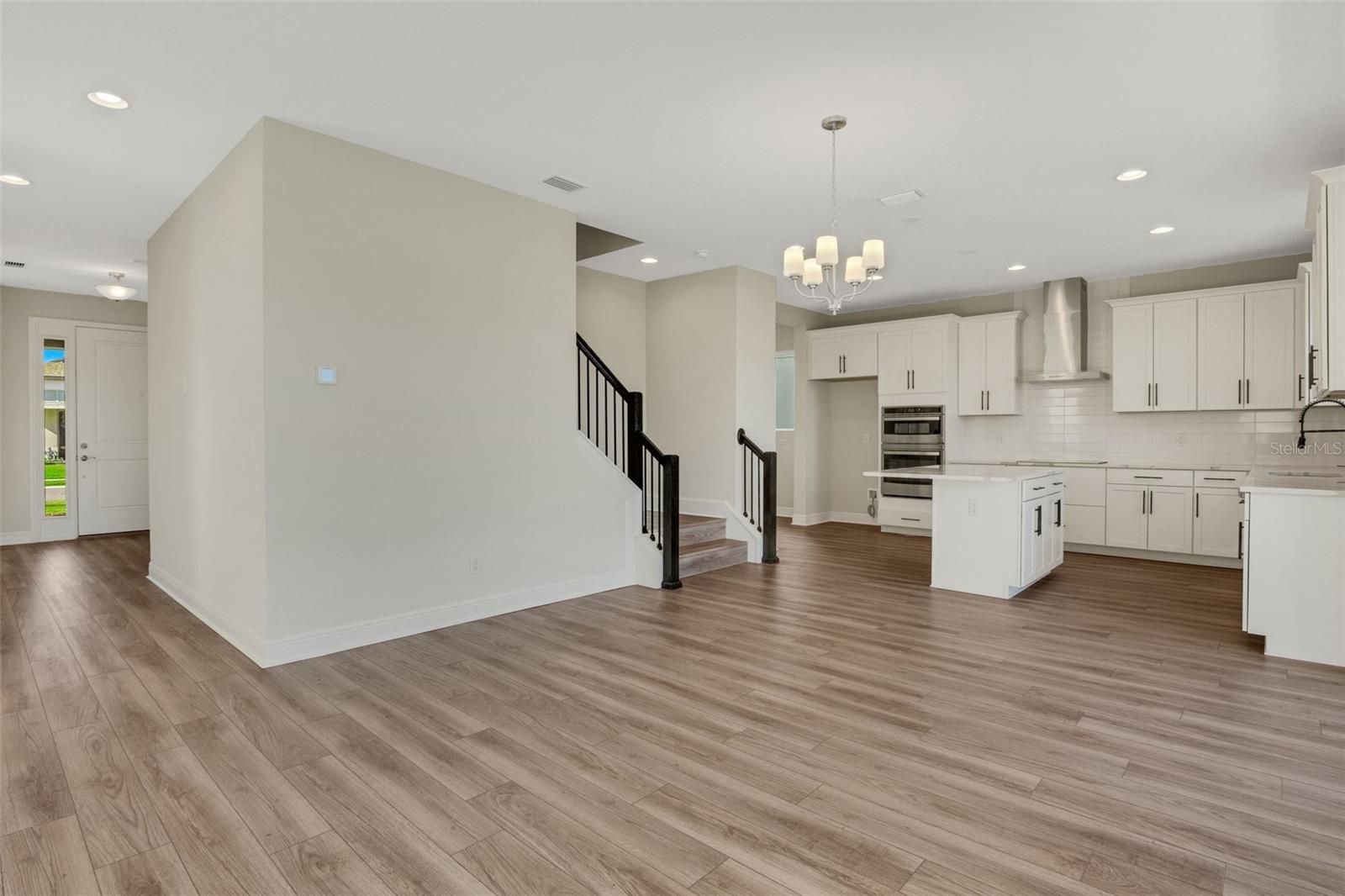 Image 6 of 42 For 7533 Nighthawk Drive