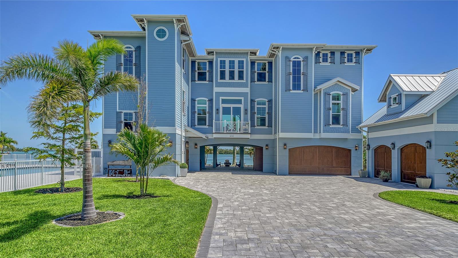 Image 11 of 94 For 630 De Narvaez Drive