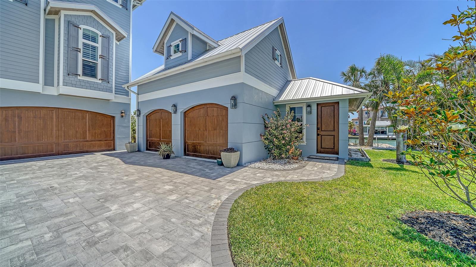 Image 12 of 94 For 630 De Narvaez Drive