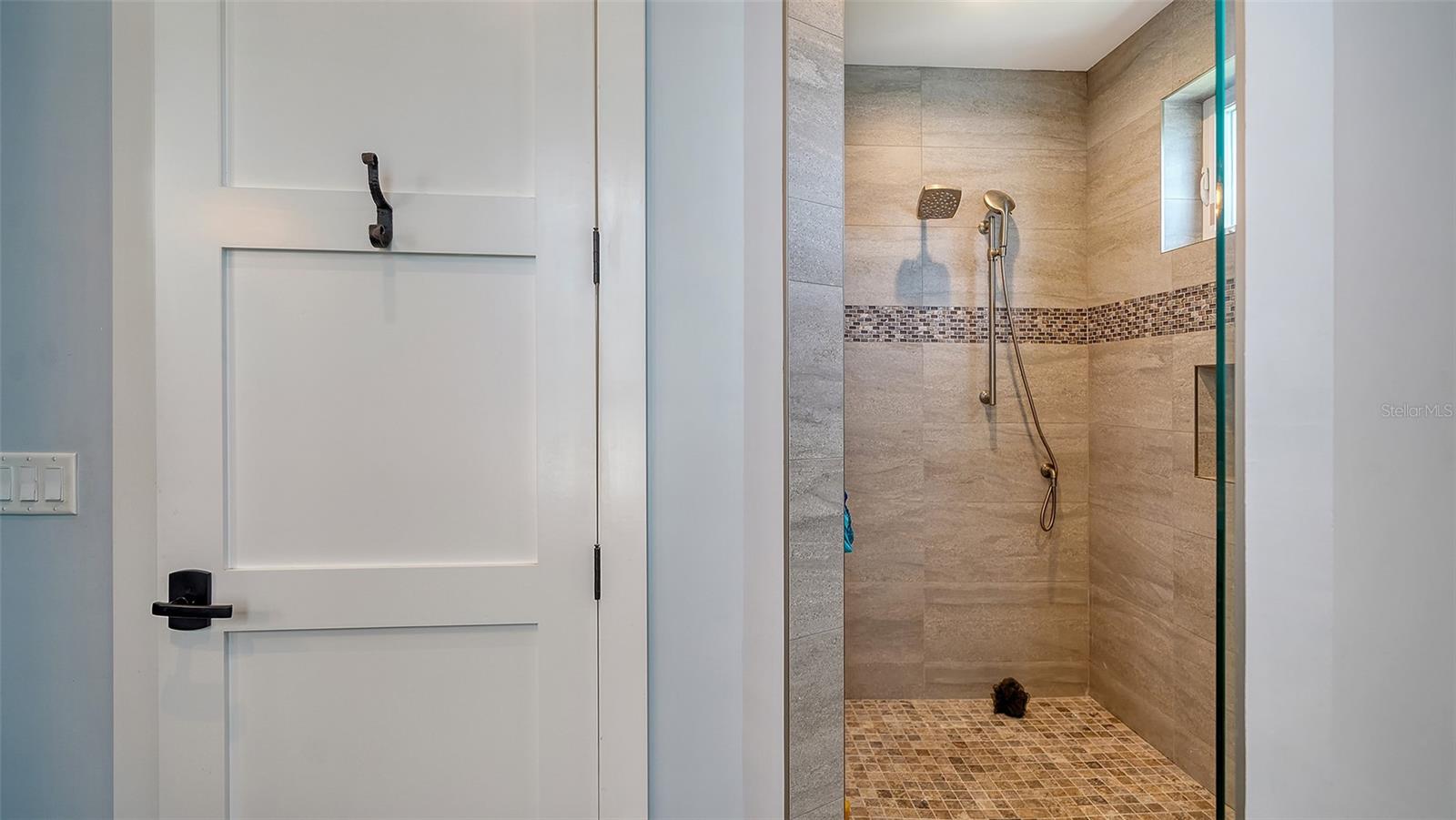 Image 47 of 94 For 630 De Narvaez Drive