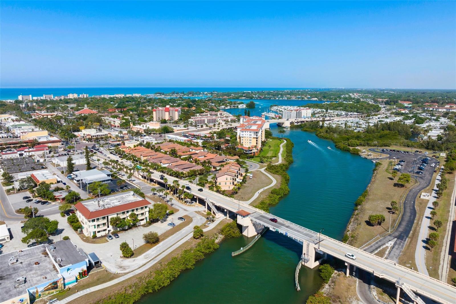 Image 55 of 69 For 11435 Fort Lauderdale Place