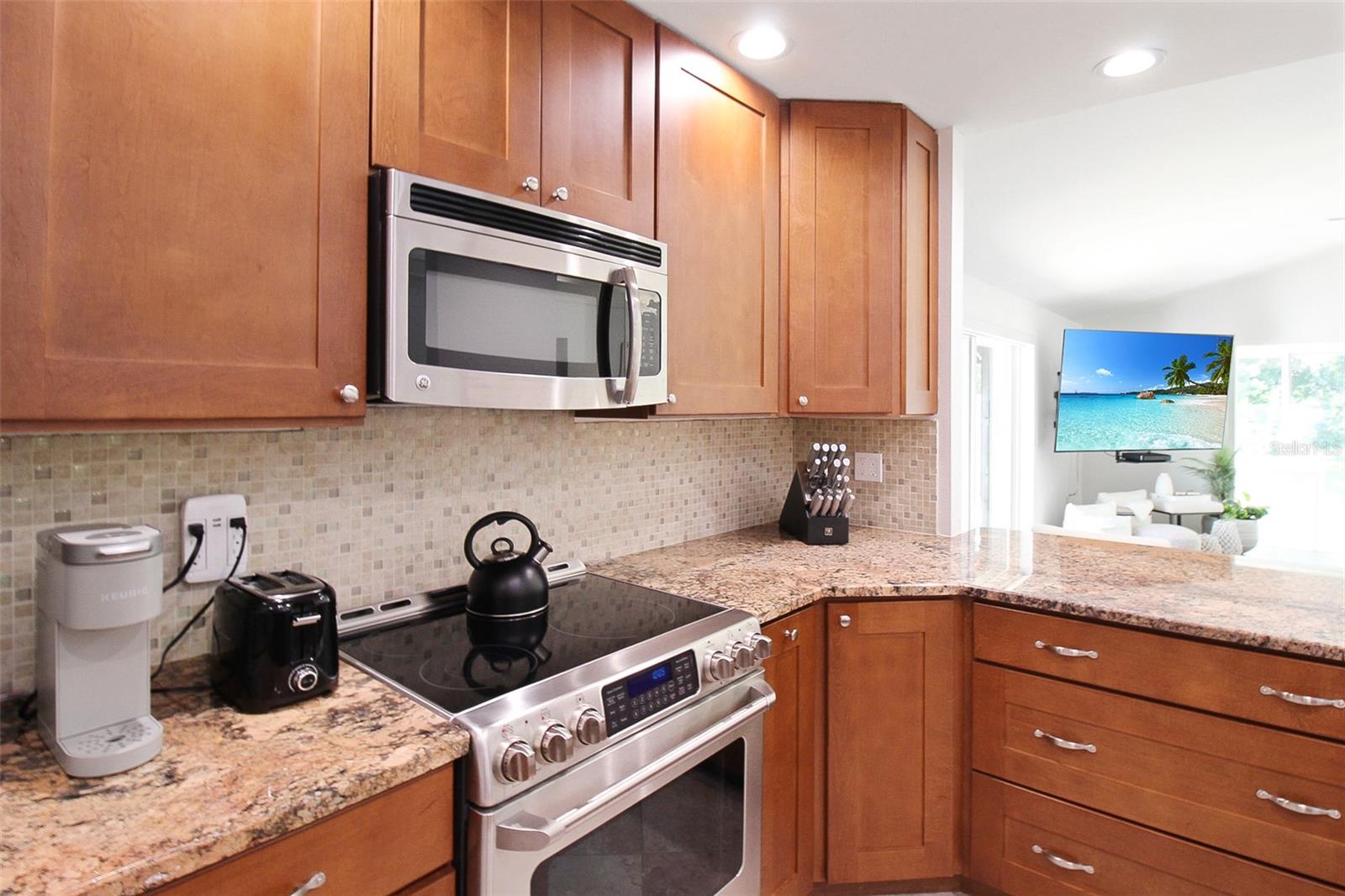Image 11 of 56 For 6416 Wood Owl Circle 86a