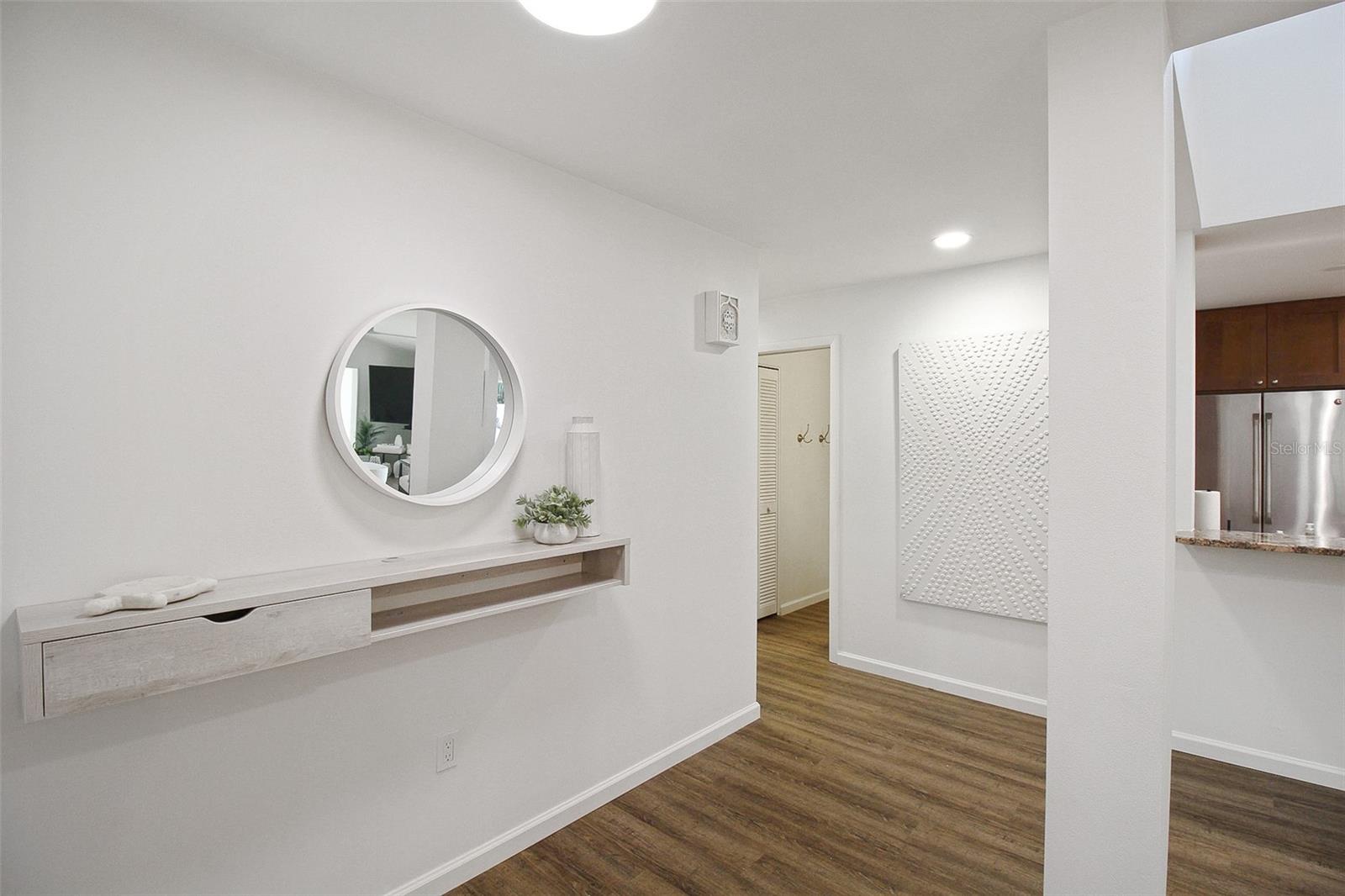Image 19 of 56 For 6416 Wood Owl Circle 86a