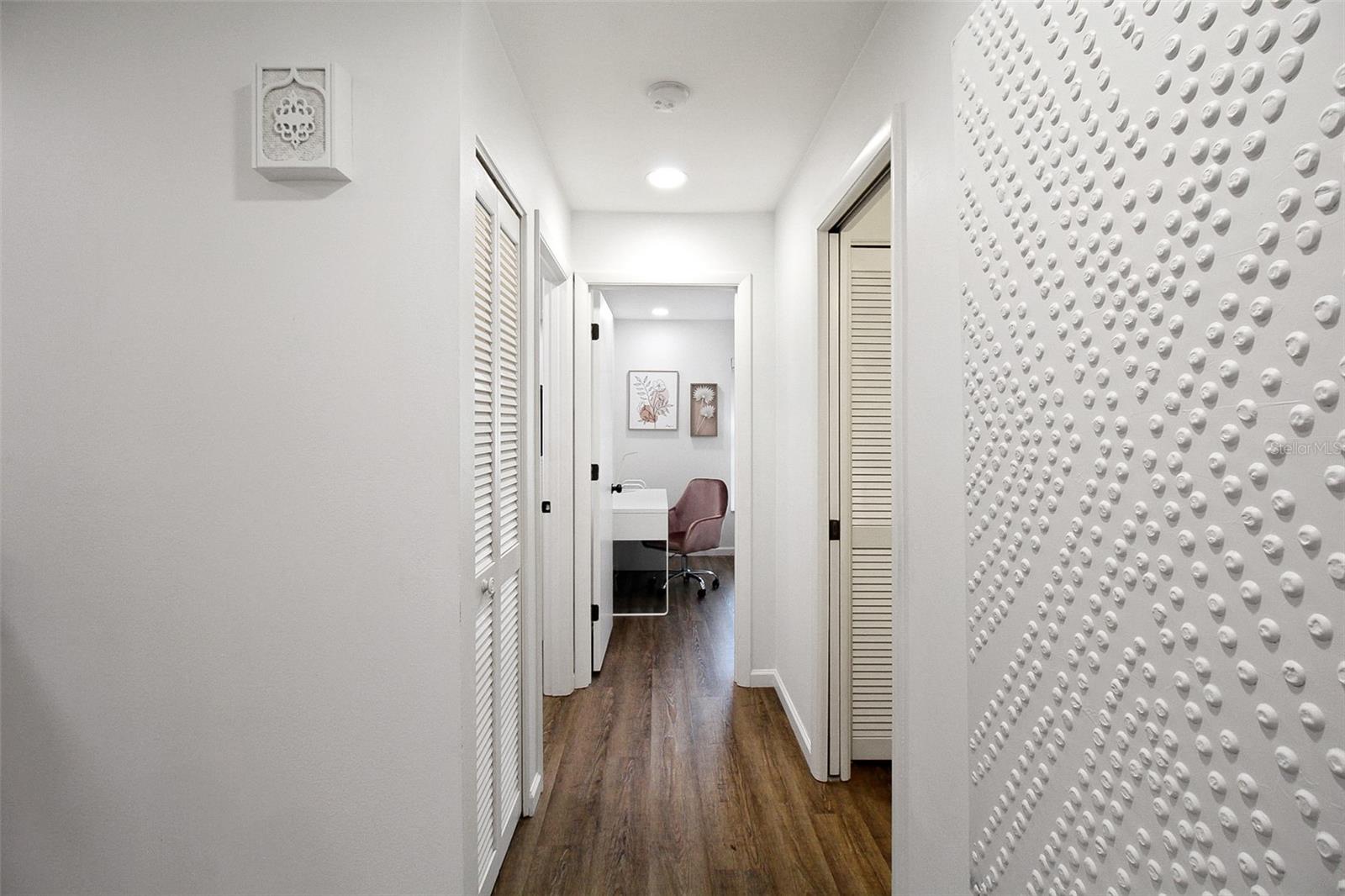 Image 21 of 56 For 6416 Wood Owl Circle 86a