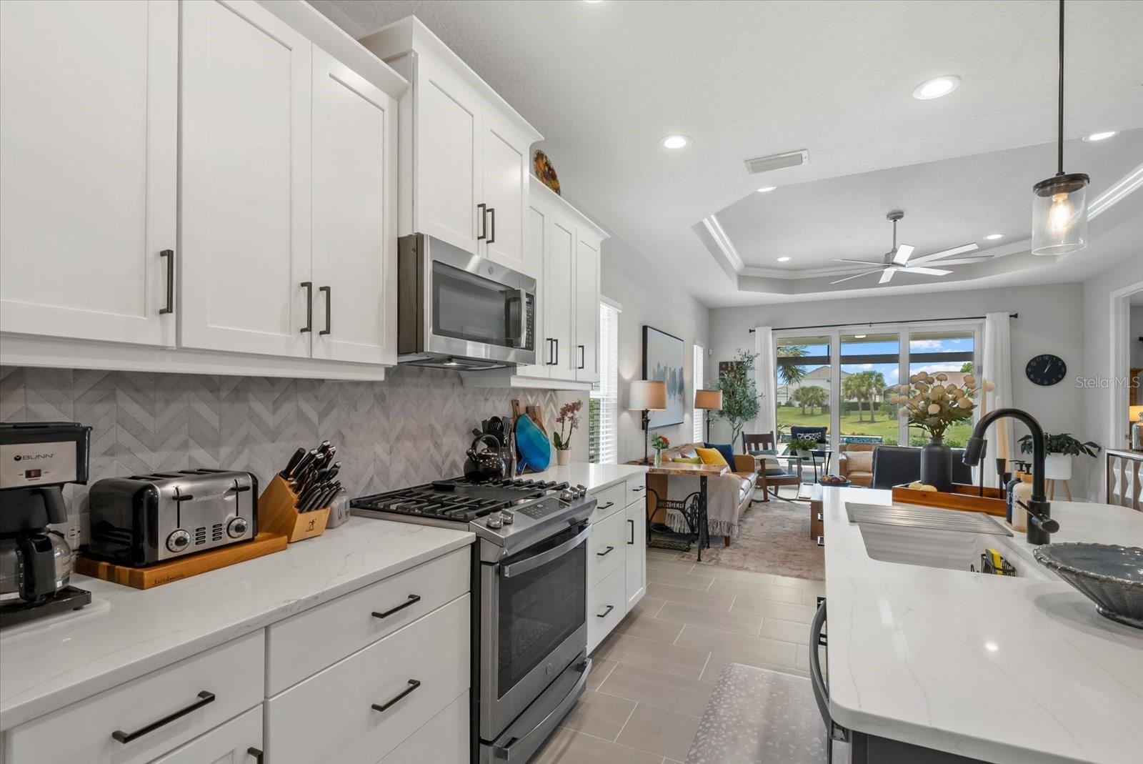 Image 16 of 53 For 10120 Canaveral Circle