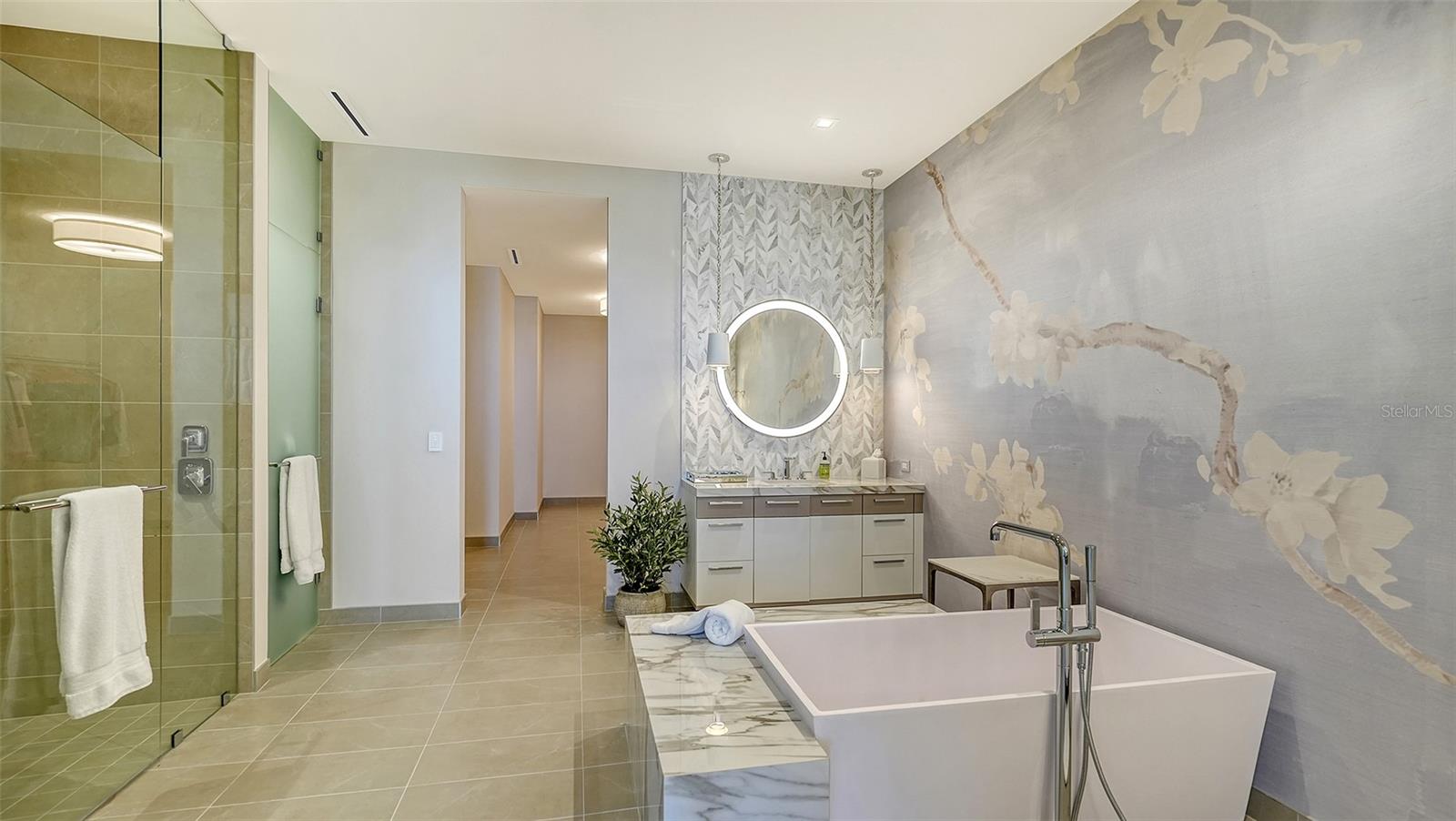 Image 34 of 49 For 1591 Gulf Of Mexico Drive 511