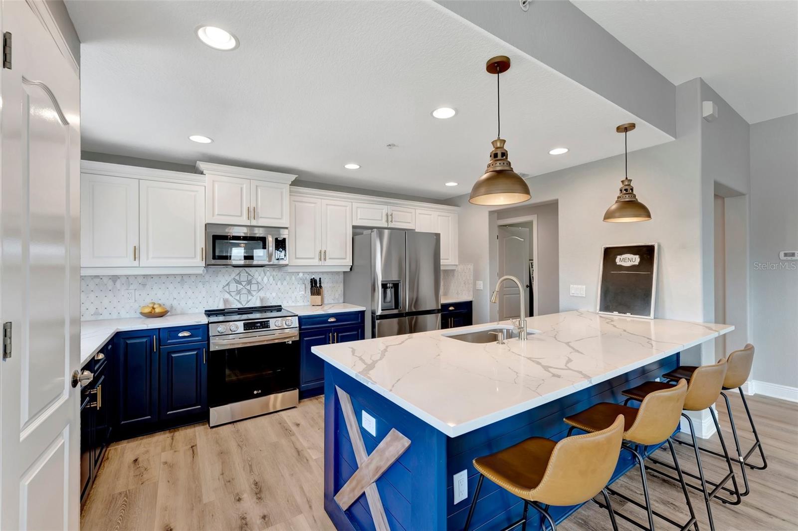 Image 12 of 73 For 501 Haben Boulevard 506