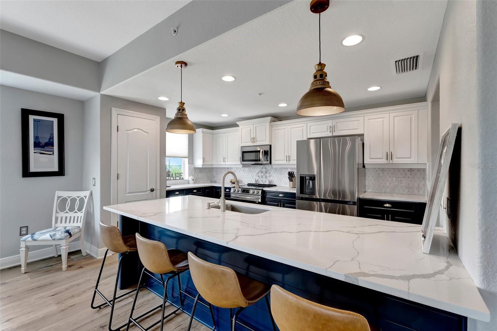 Image 16 of 73 For 501 Haben Boulevard 506