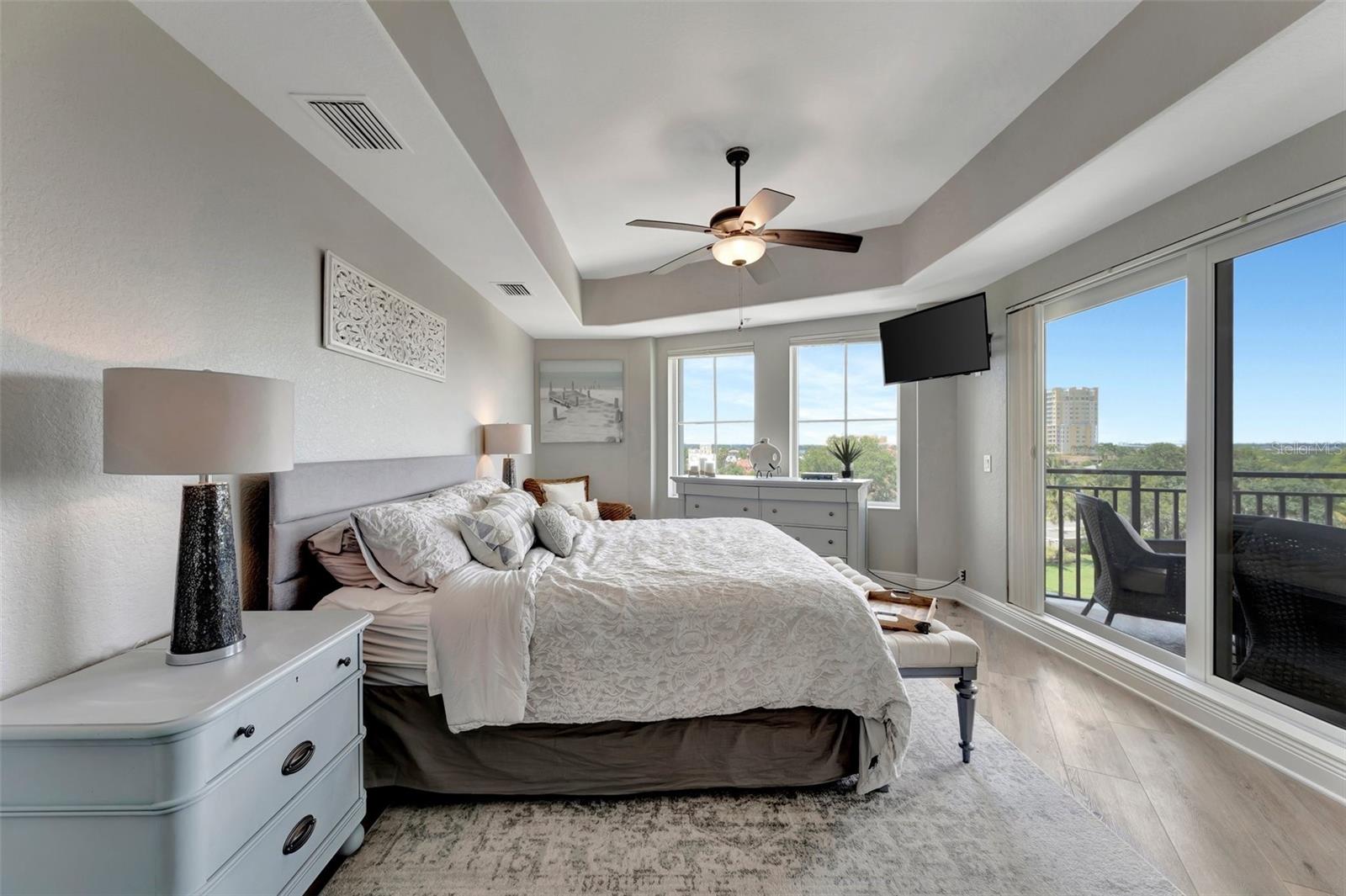 Image 25 of 73 For 501 Haben Boulevard 506