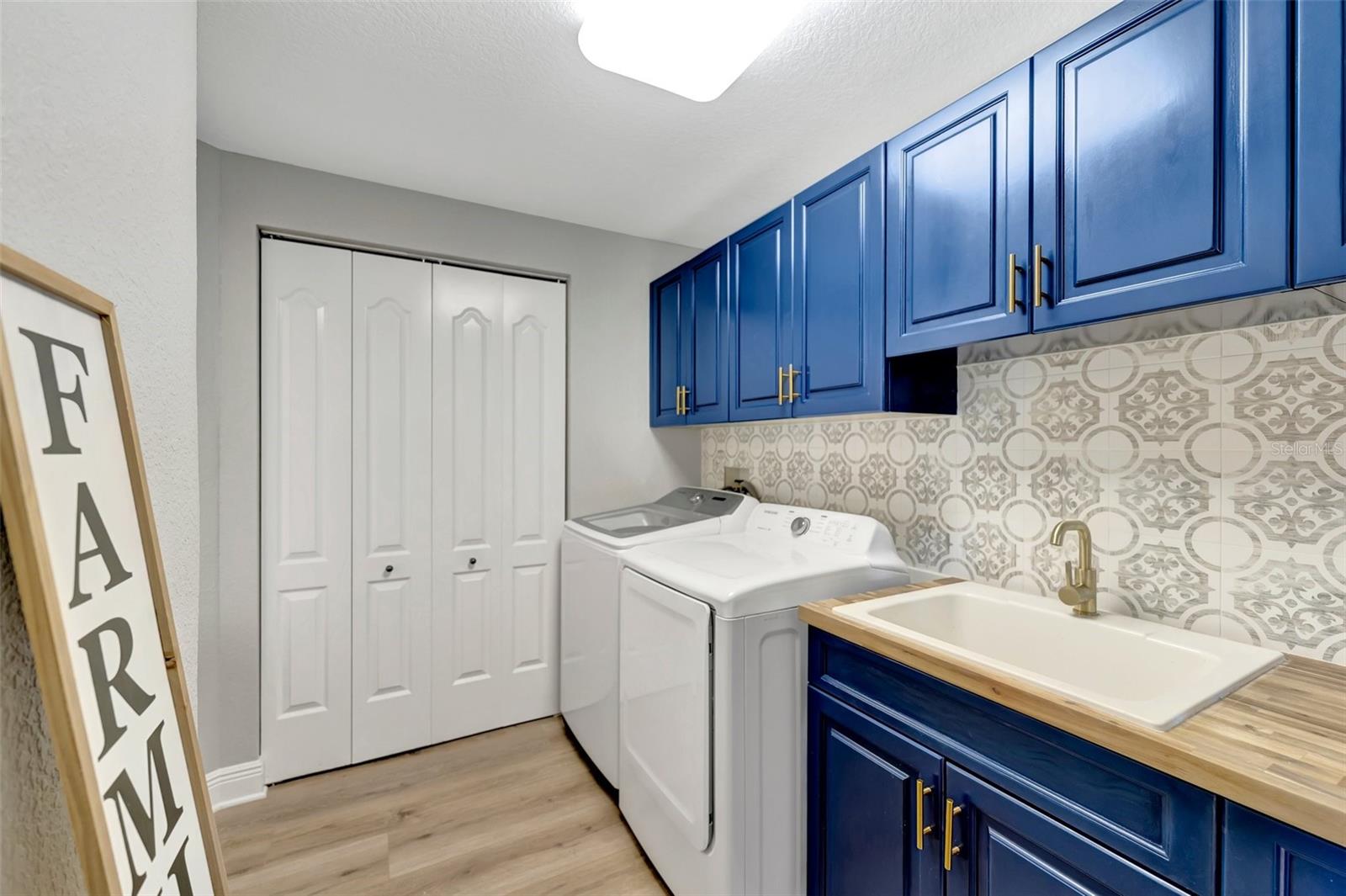 Image 51 of 73 For 501 Haben Boulevard 506