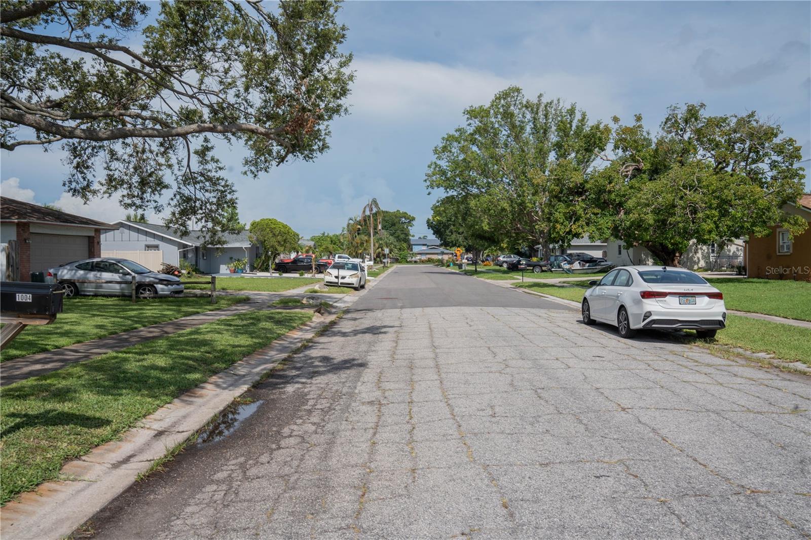 Image 39 of 40 For 1004 65th Avenue W