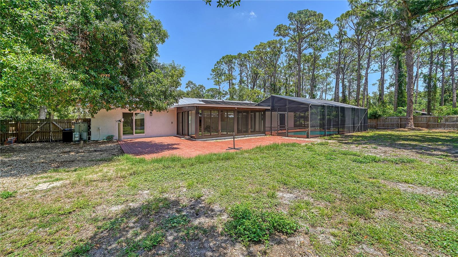 Image 33 of 66 For 6990 Richardson Road