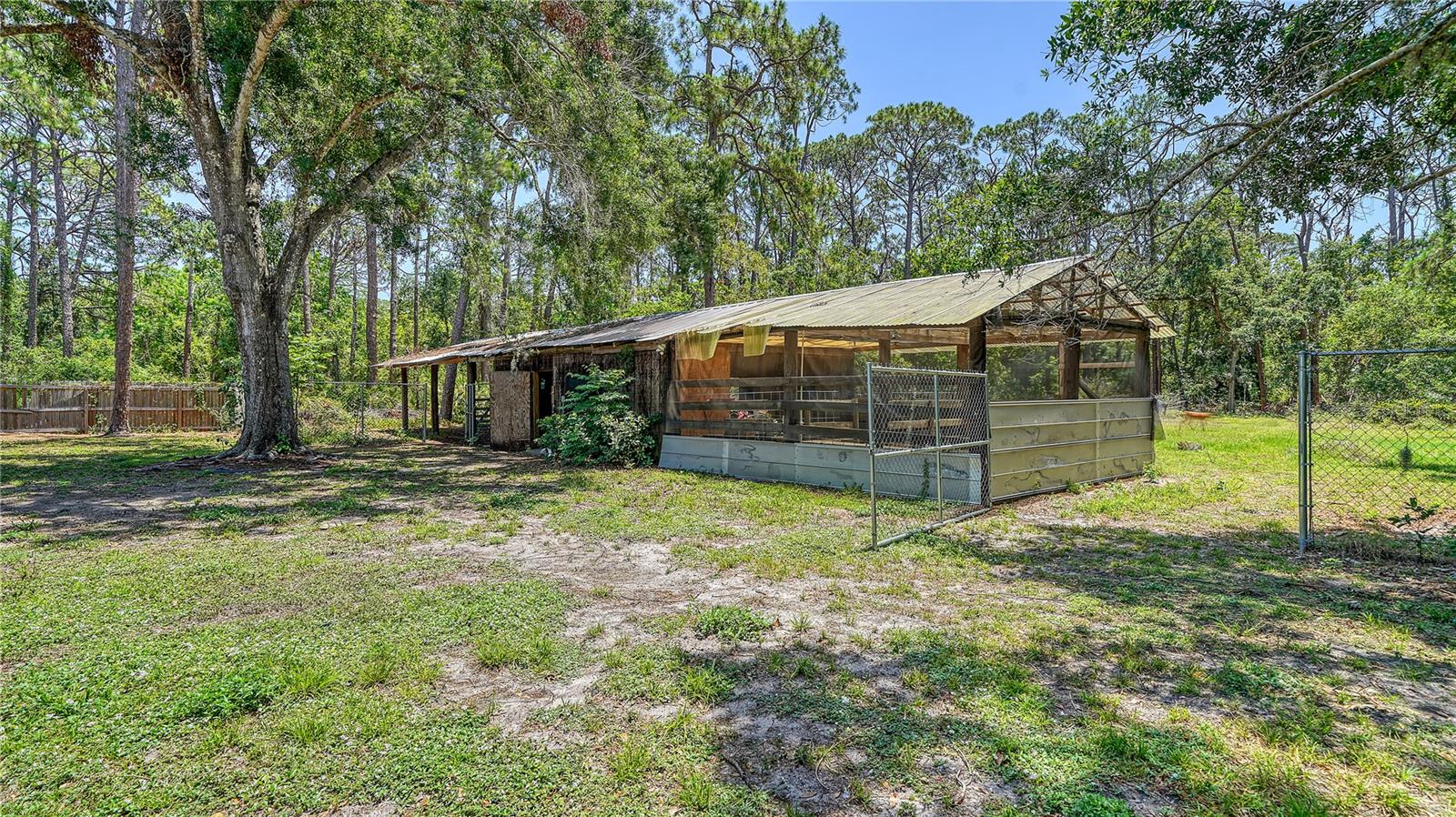 Image 34 of 66 For 6990 Richardson Road