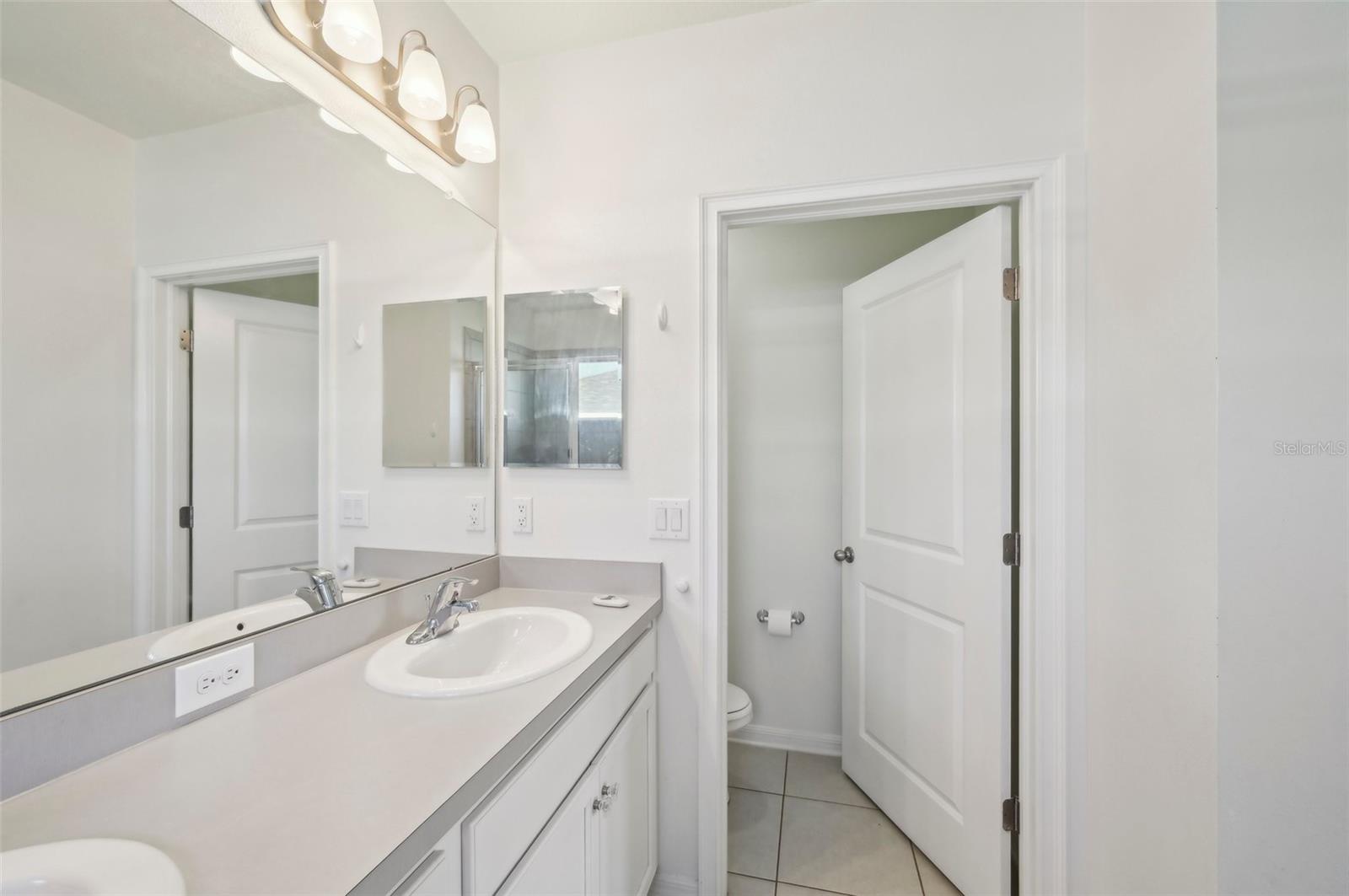 Image 15 of 42 For 4503 Lindever Lane
